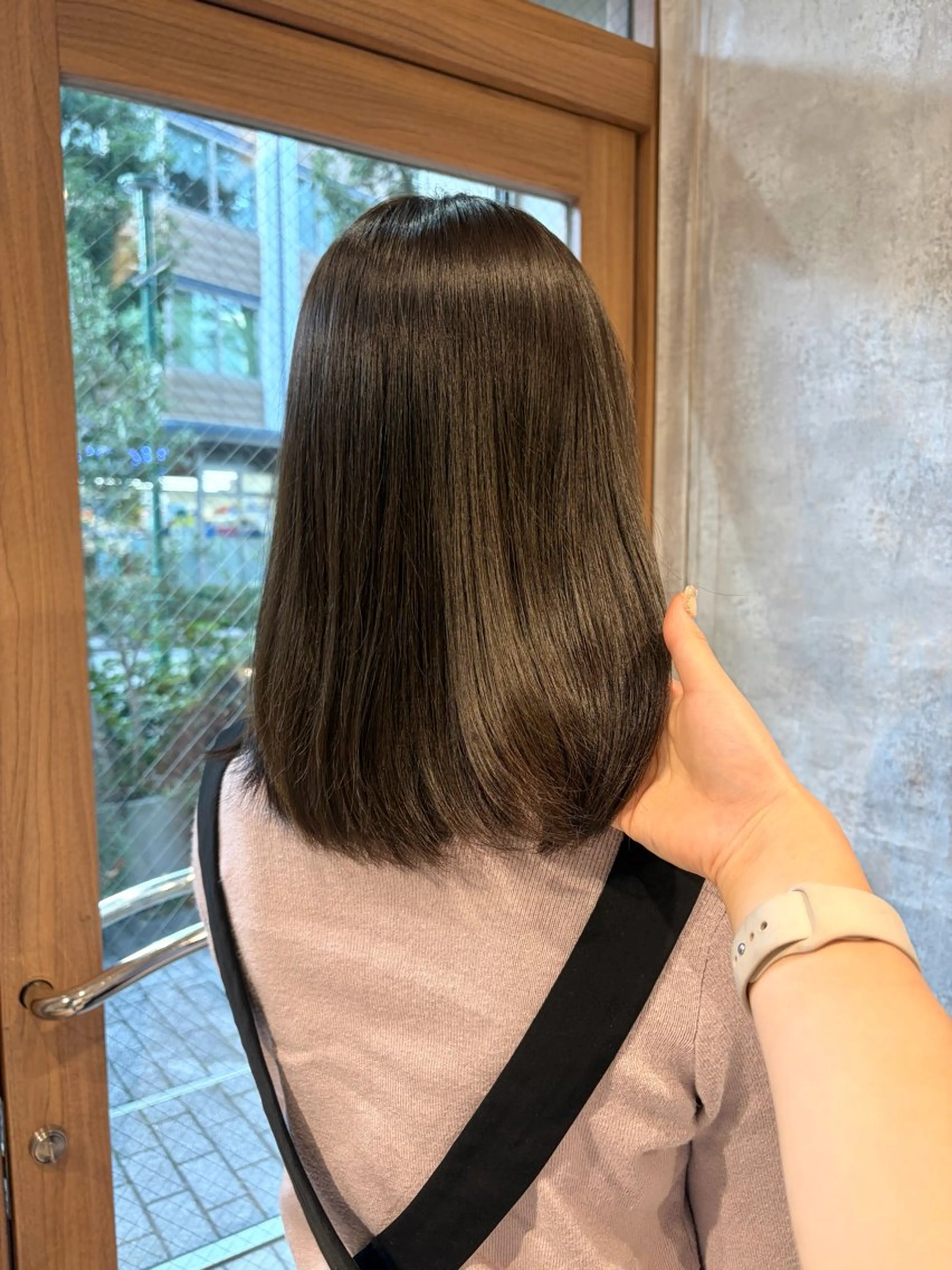 セミロング カラー ヘアカラー レイヤースタイル COCORO 🎀のヘアスタイル