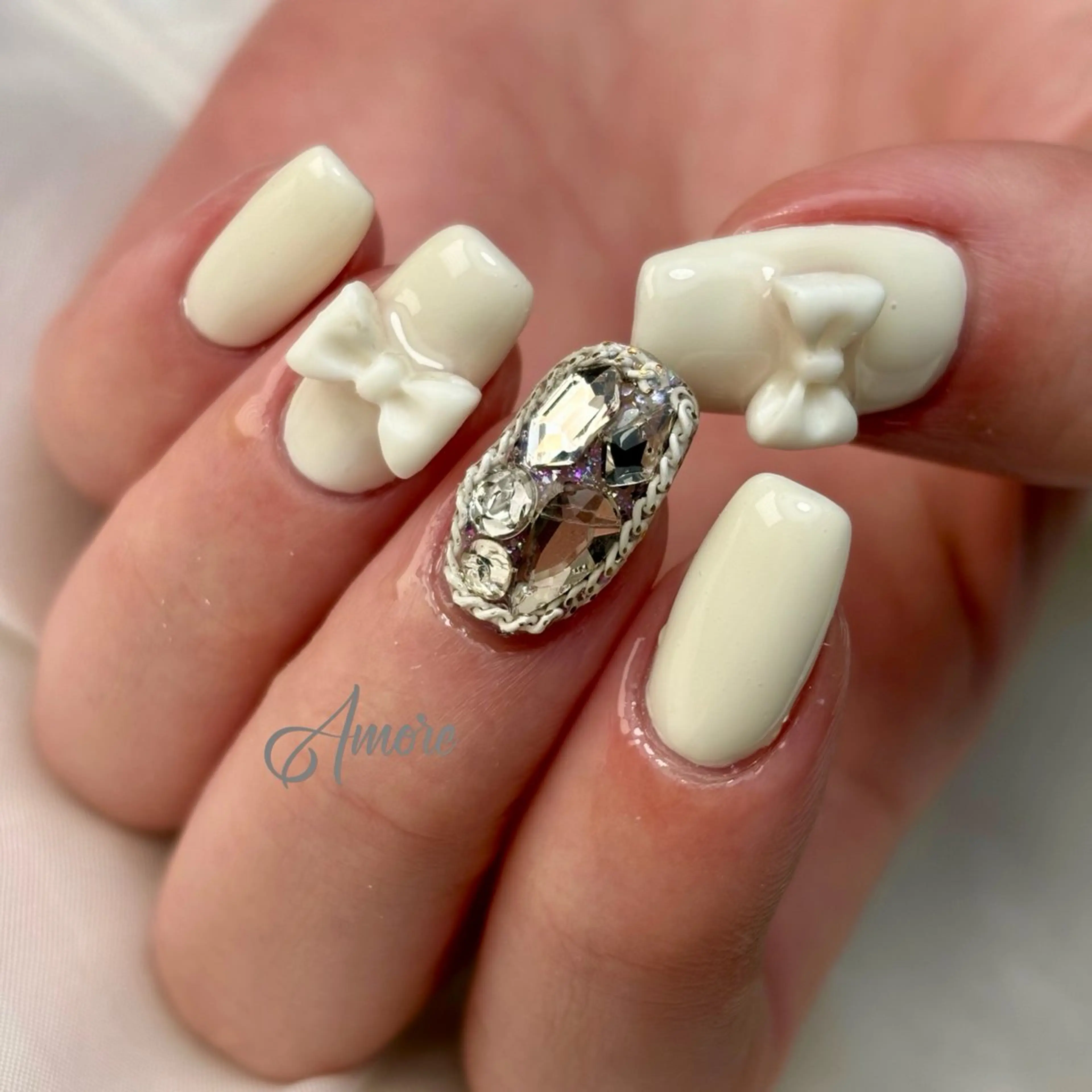 ネイル ジェルネイル キラキラネイル 韓国ネイル マグネットネイル パラジェル You kyehwaのネイルデザイン