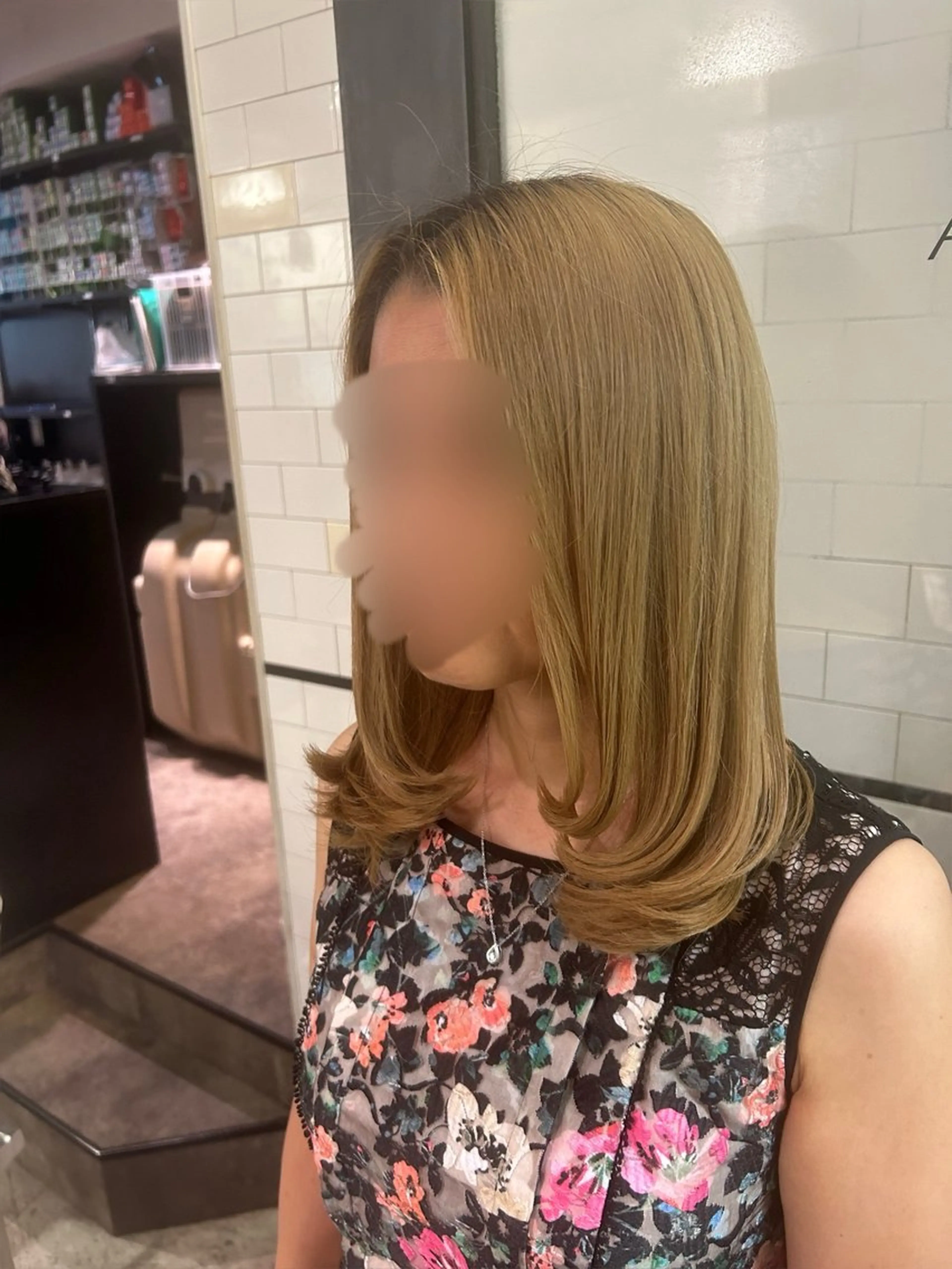 ミディアム レイヤーカット ITbyALBUM藤沢店所属・IT by ALBUM立川のヘアスタイル