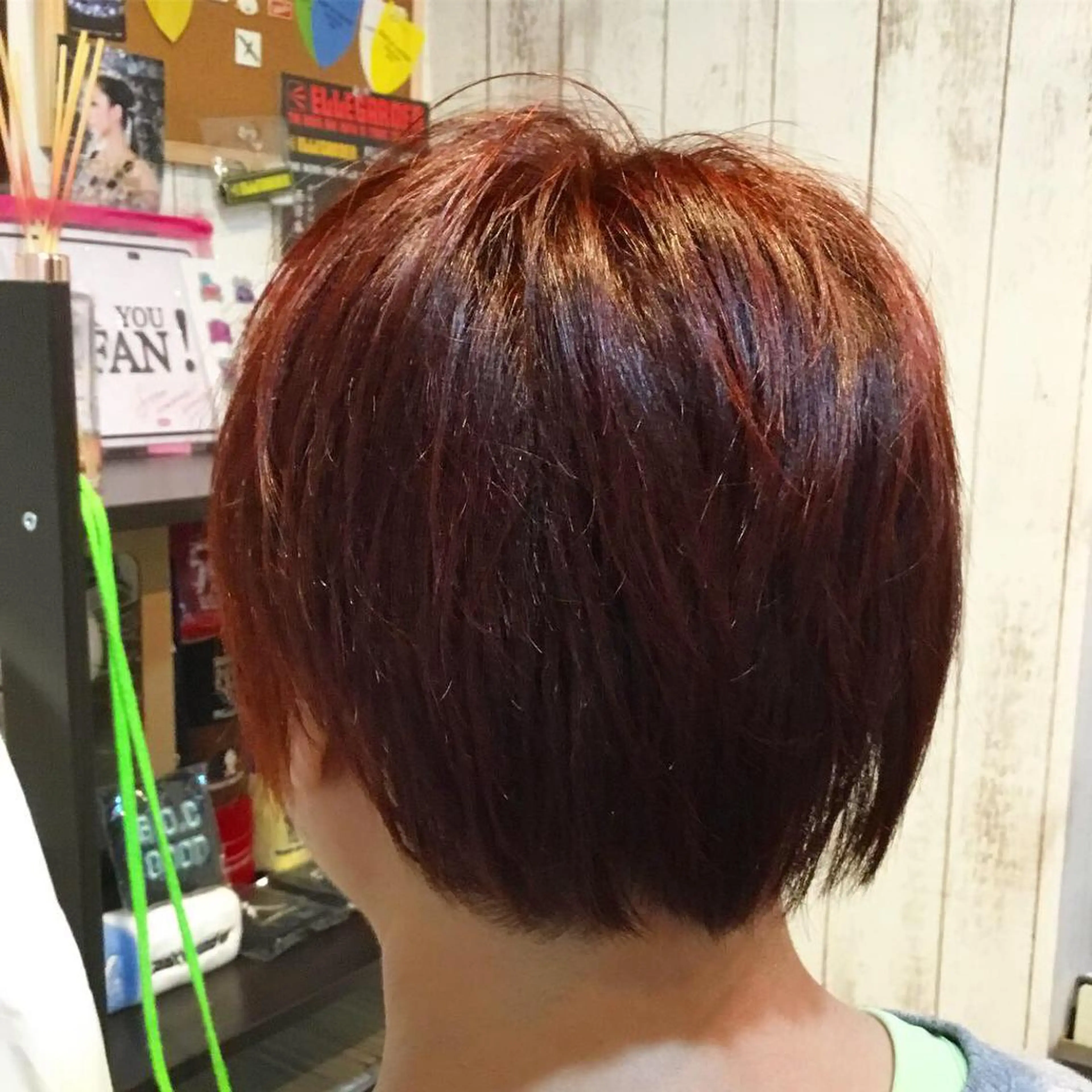 ショート カラー 金崎 新吾のヘアスタイル