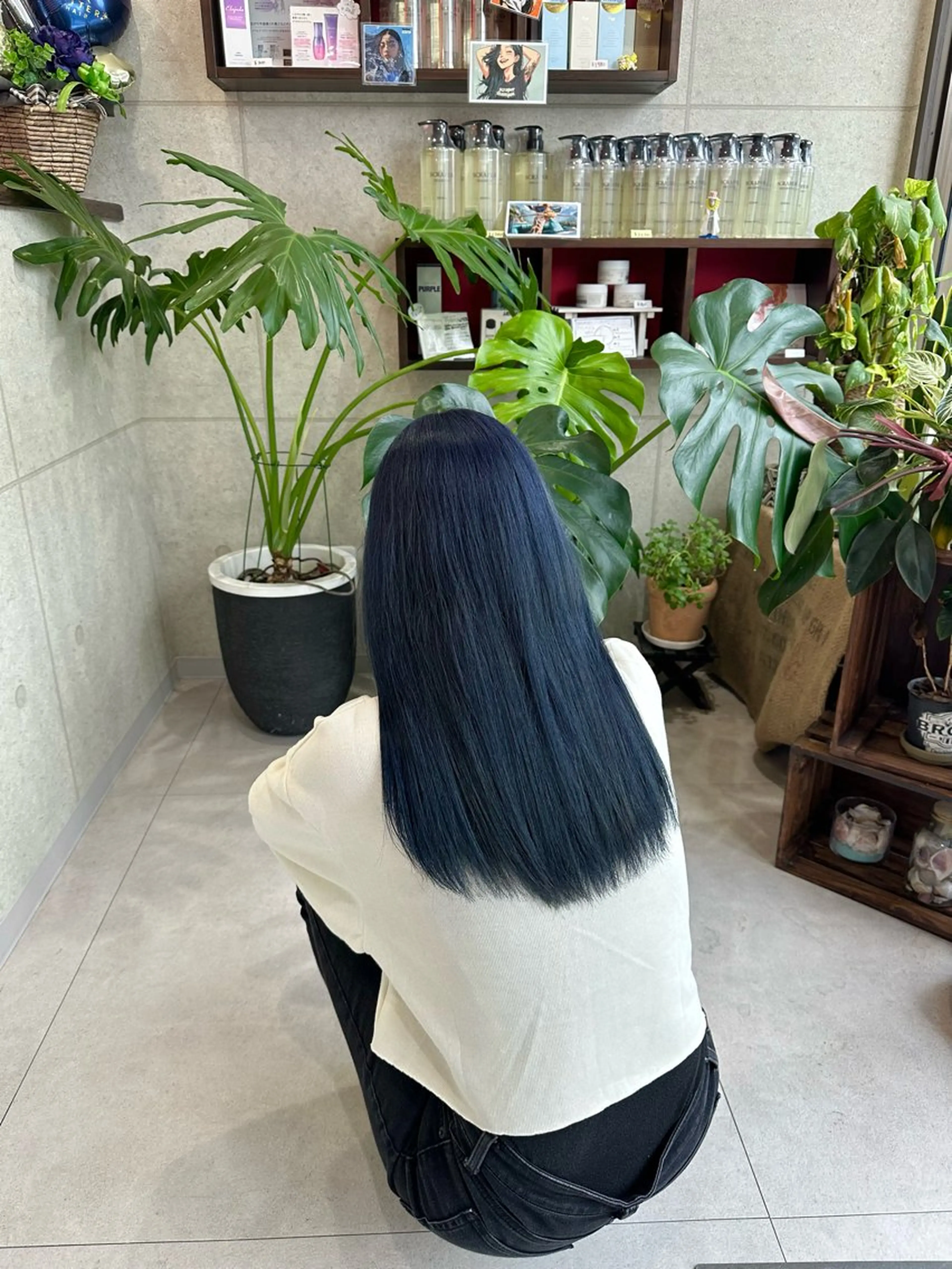 セミロング カラー ネイビーカラー ANNDER所属・遠藤惟斗/自由が丘/ 透明感カラー/パーマのヘアスタイル