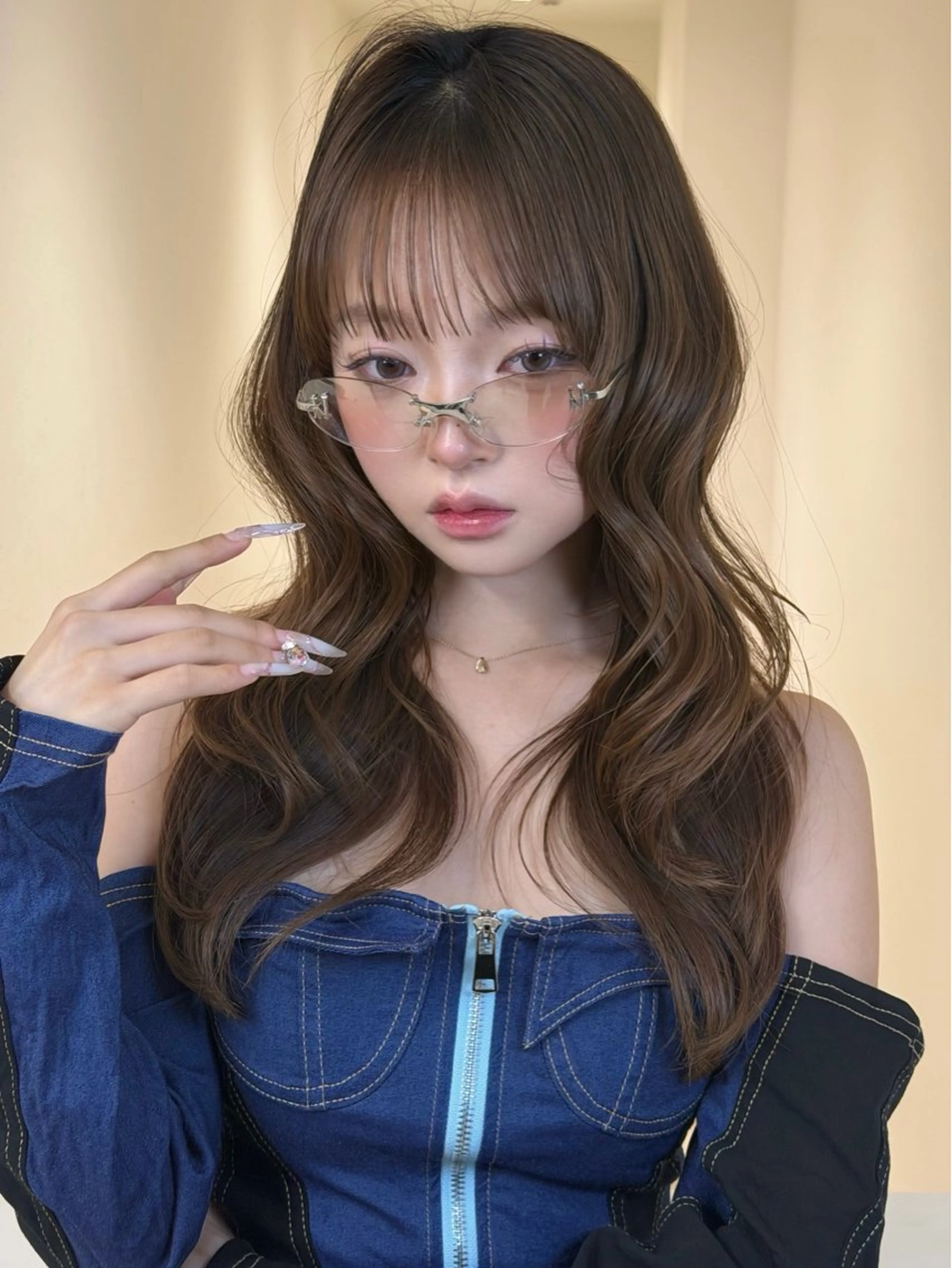 ロング くびれヘア 顔周りカット ハイレイヤー 髪質改善 韓国風ヘア カット ヘアカラー トリートメント リコ ハッシュカット 韓国レイヤーのヘアスタイル