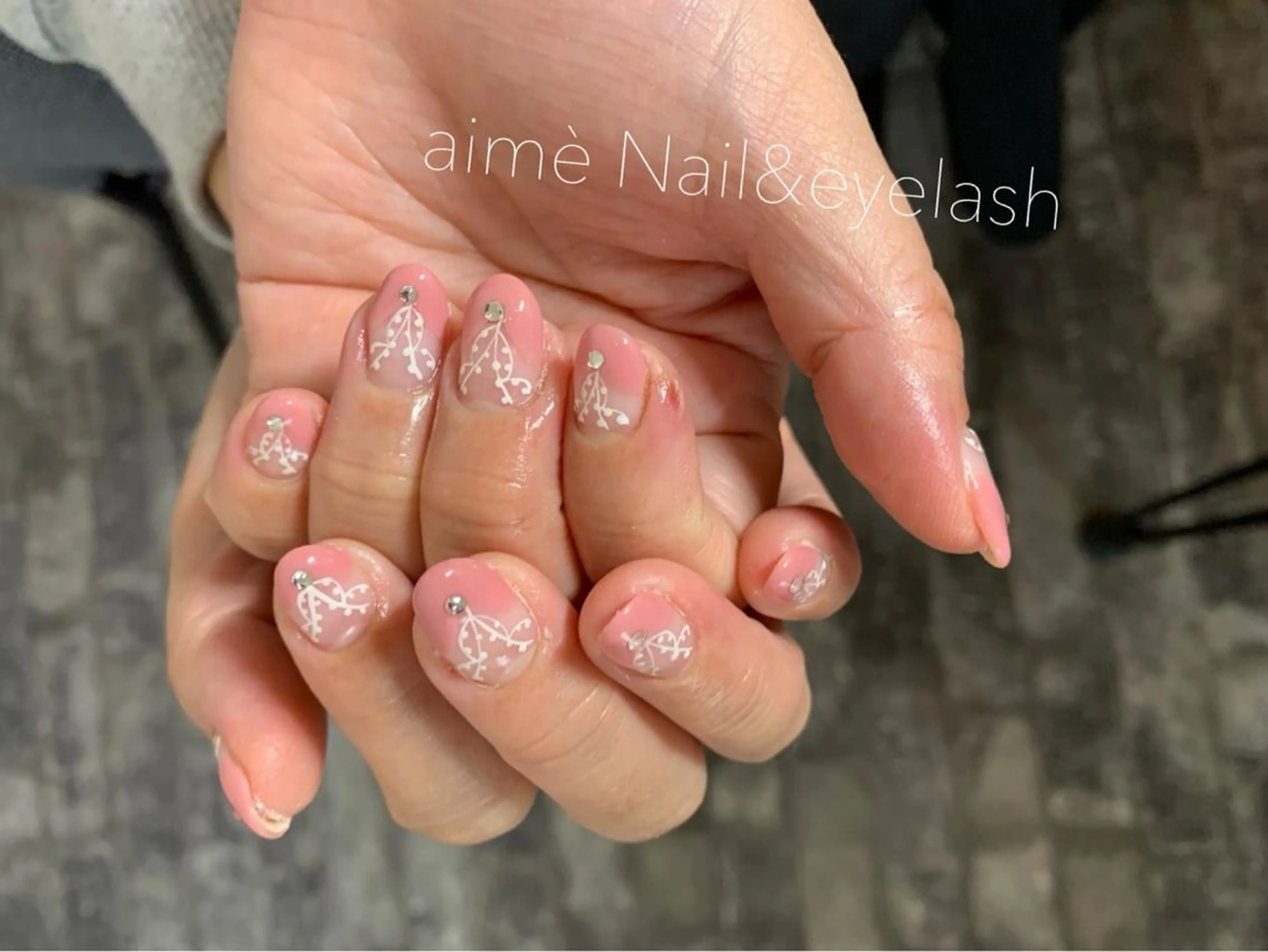 ネイル フットネイル フレンチネイル ジェルネイル ガラスフレンチ マグネットネイル aime 中崎町のネイルデザイン