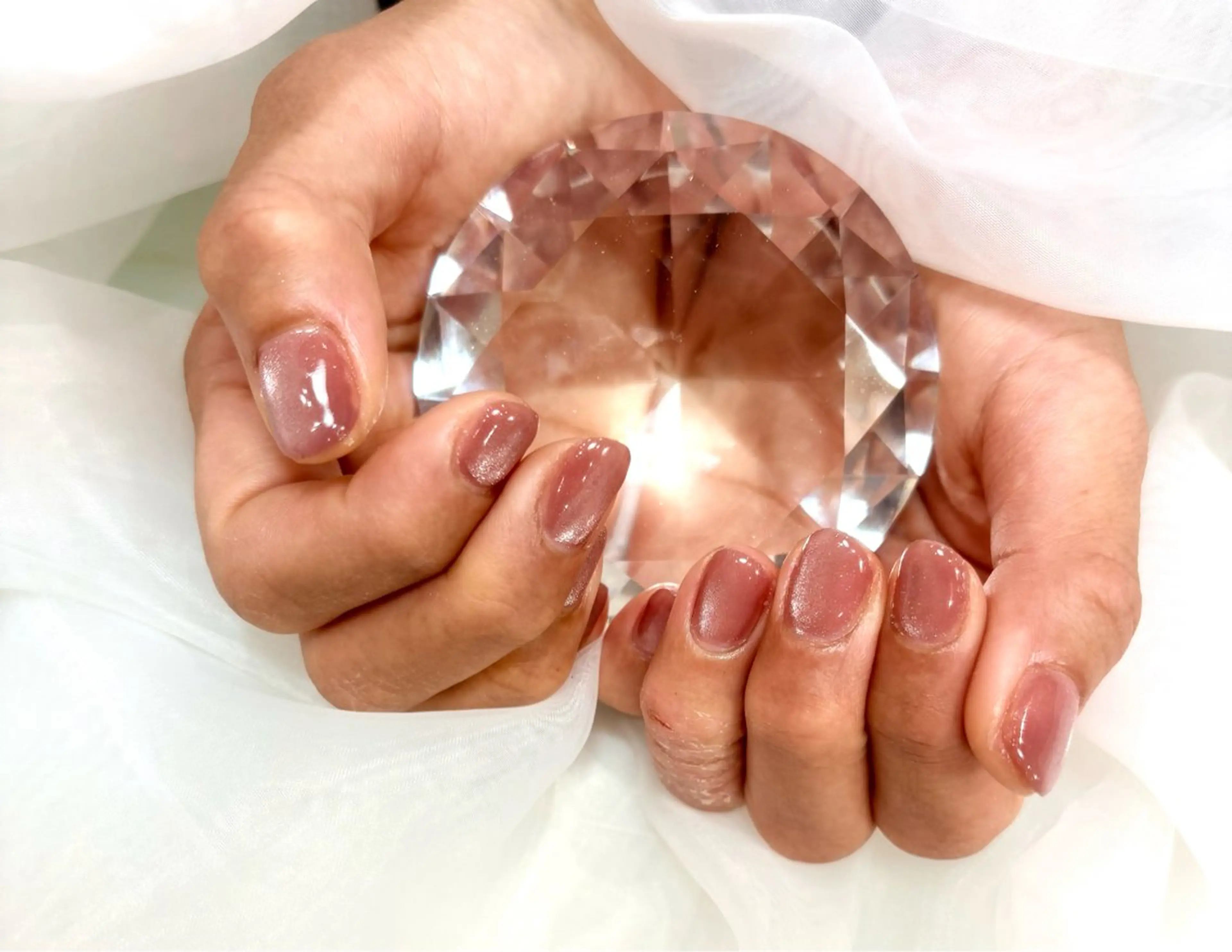 ショート イレジスティブル ネイルズのネイルデザイン