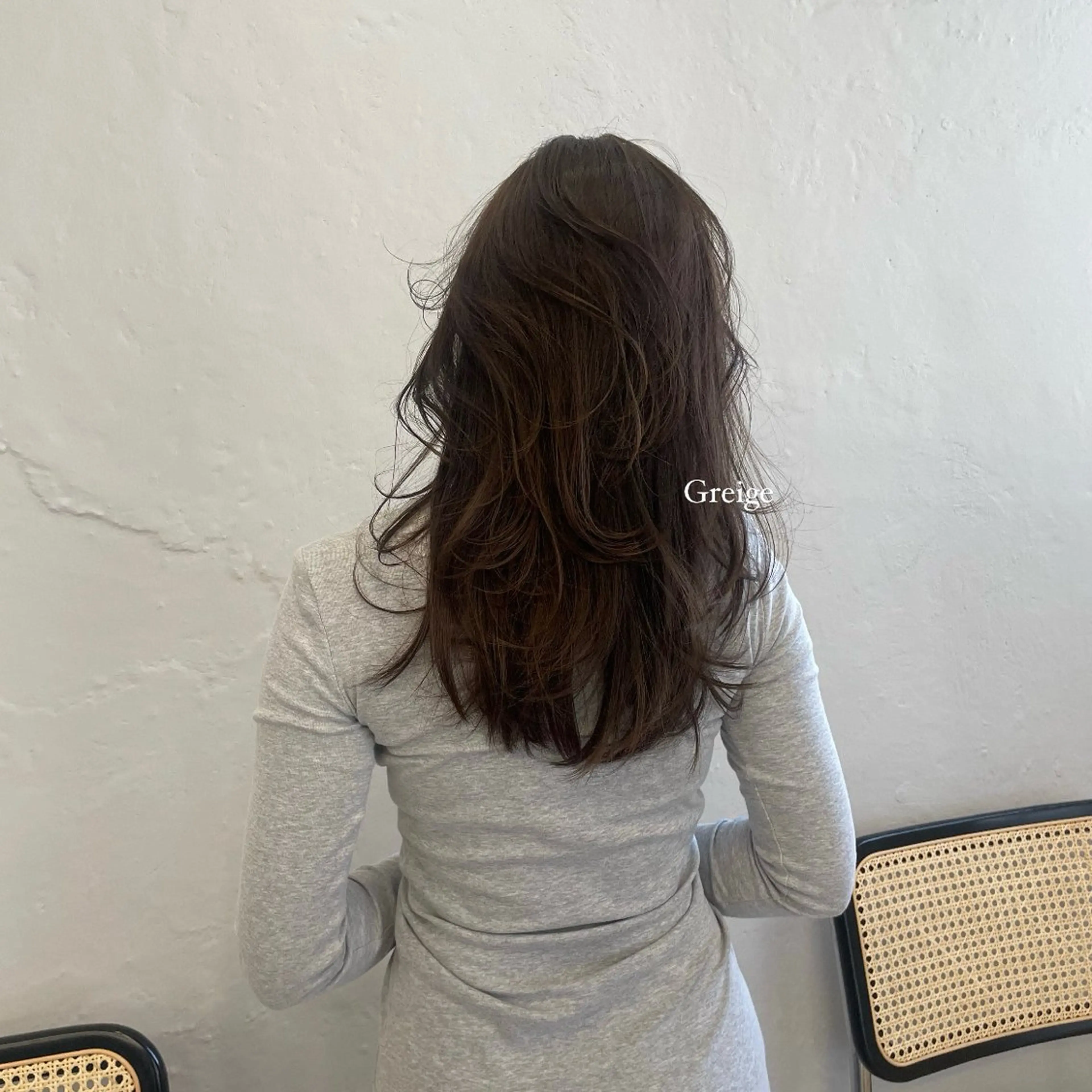 ロング Mirai/ 艶カラー/暖色カラーのヘアスタイル