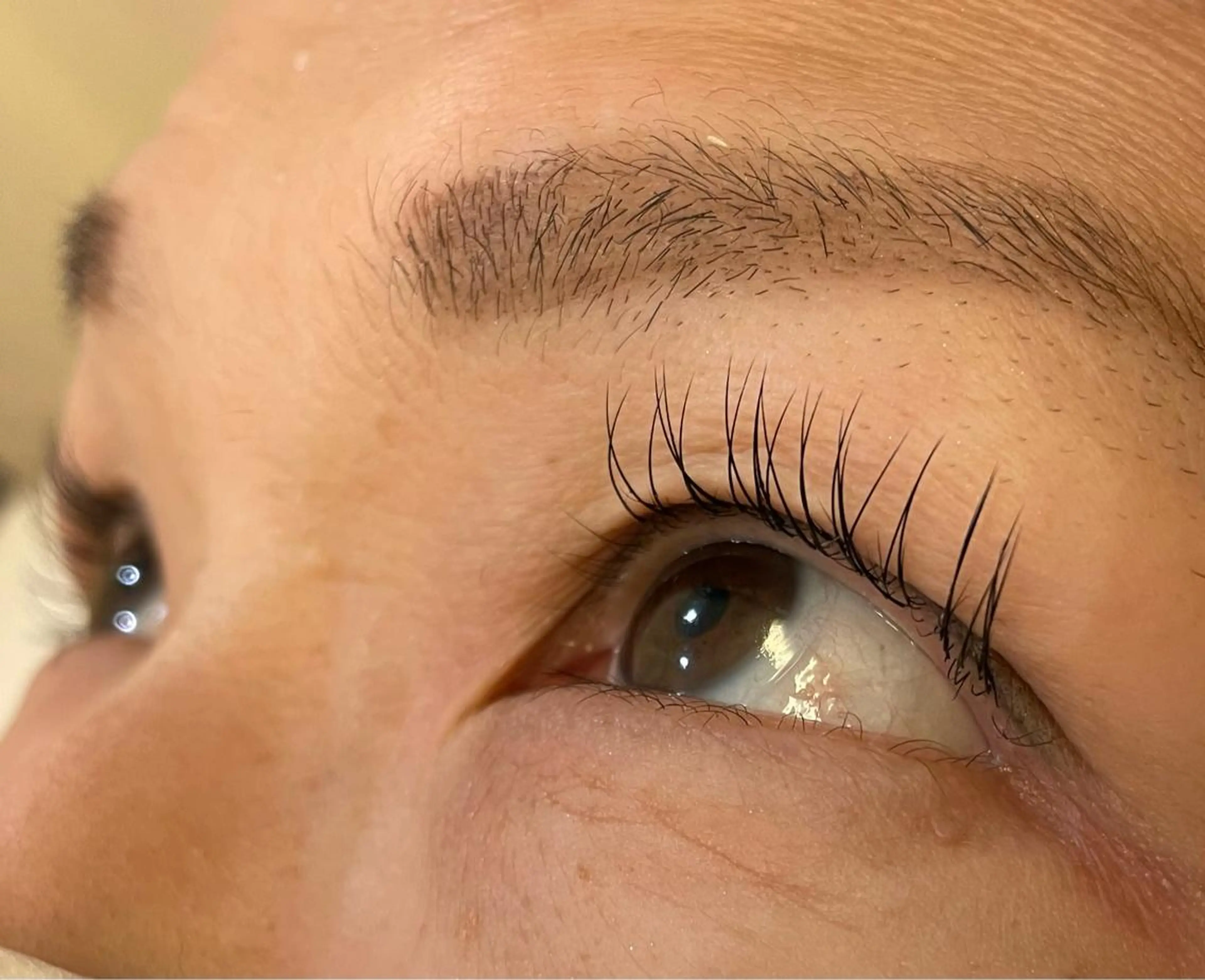 マツエク・マツパ 山本 菜月のヘアスタイル