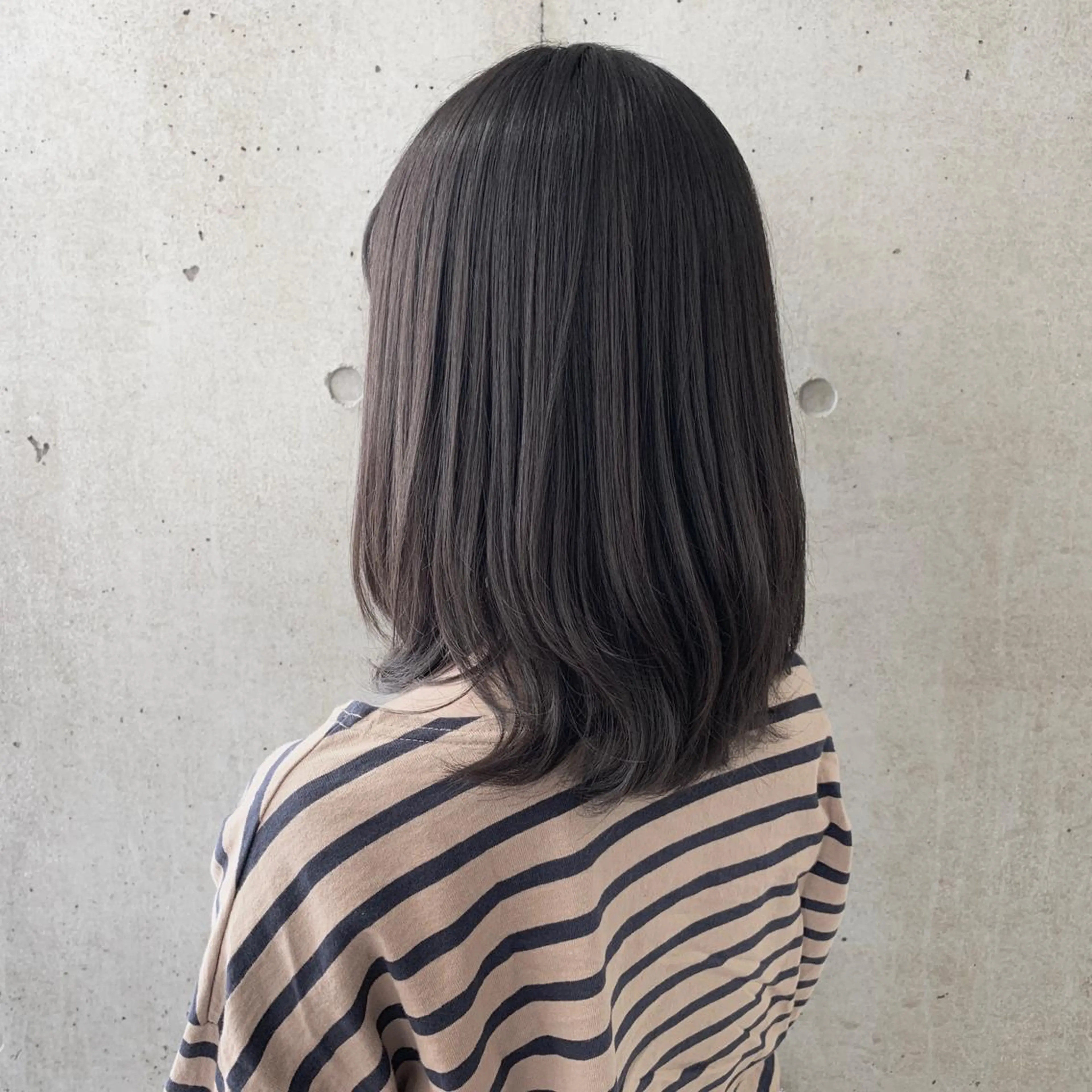 ミディアム カラー 学生 二宮 早智子のヘアスタイル