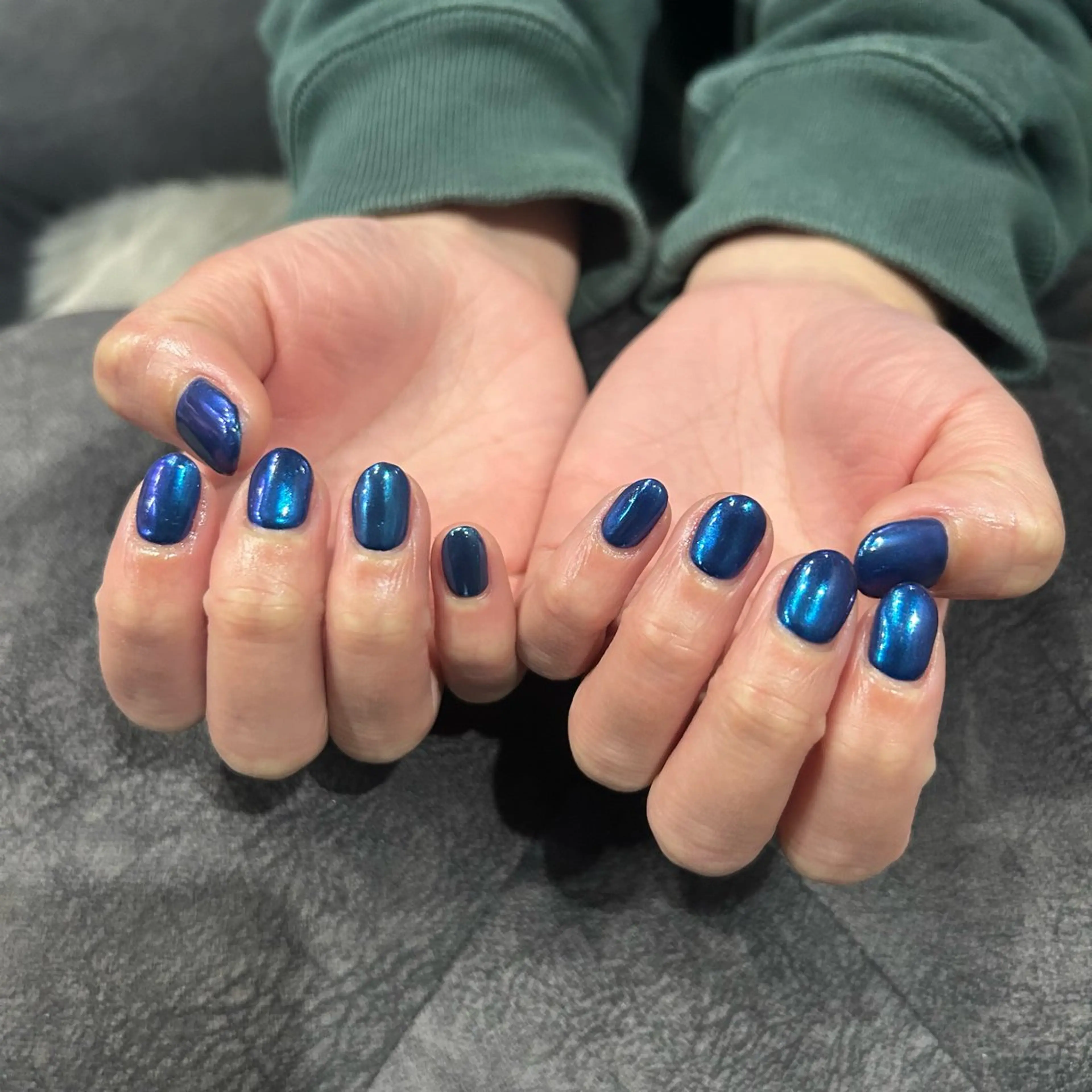 ネイル ミラーネイル Dahlia Beauty ダリアビューティー所属・春日井Dahlia Beauty中川のネイルデザイン