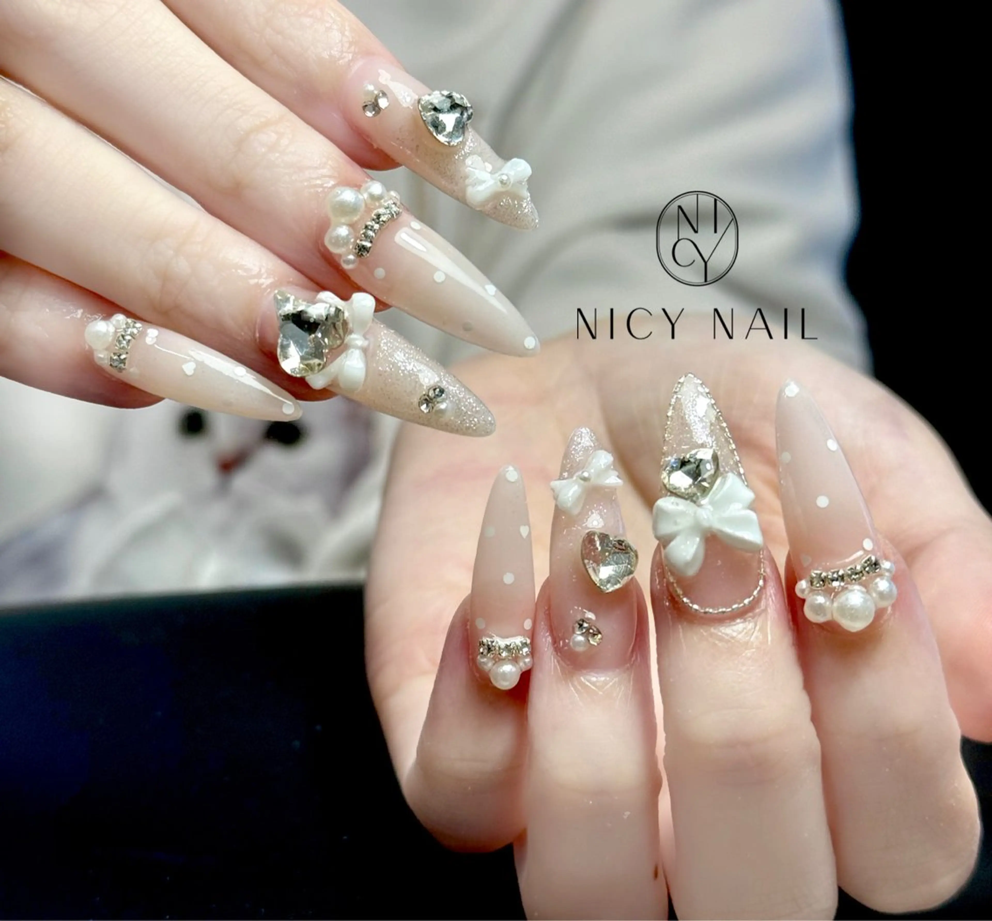 ネイル アートネイル オーロラネイル ブルー チークネイル フットネイル ハンドネイル Anna_ Nicy Nailのネイルデザイン