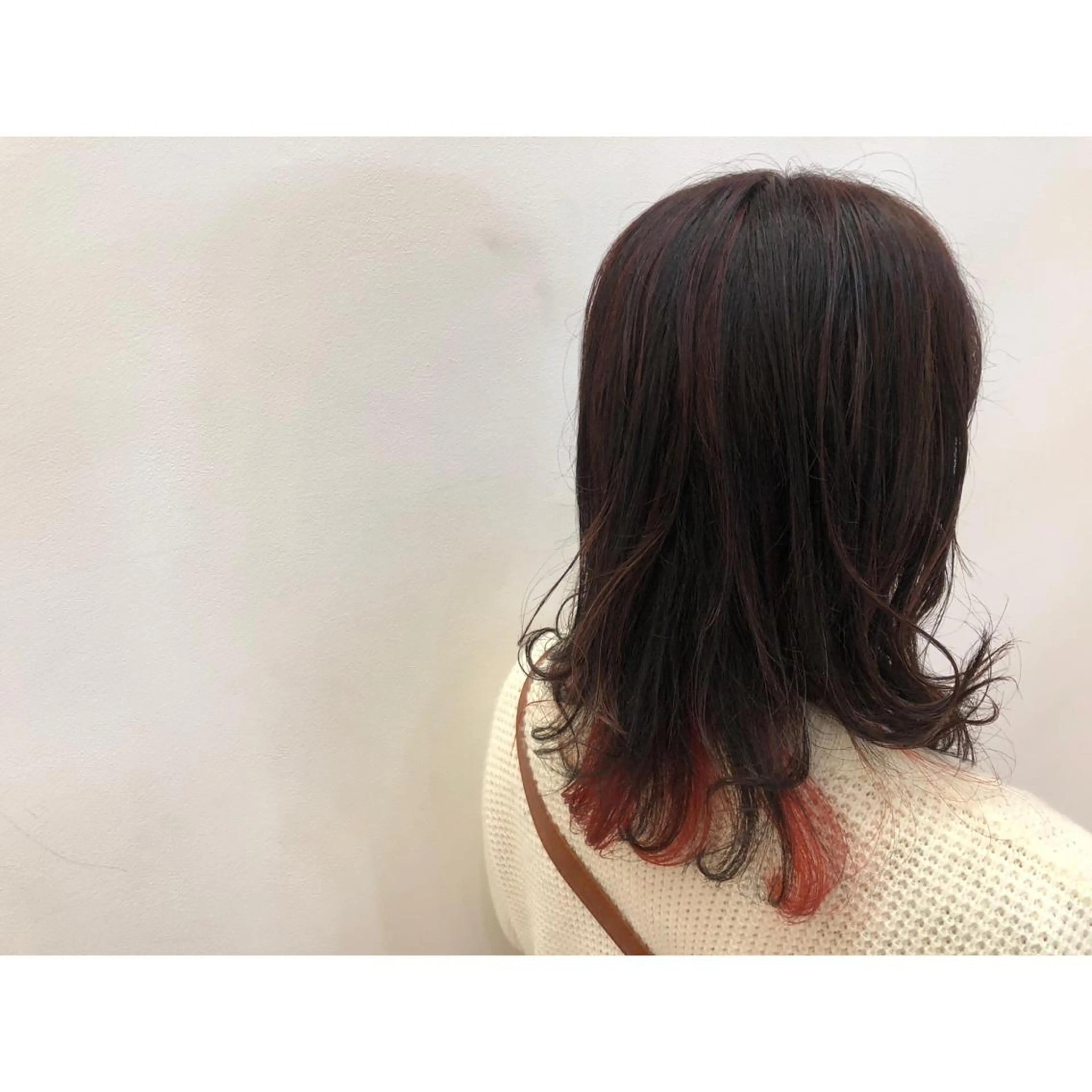 ミディアム カラー kawabe maikoのヘアスタイル