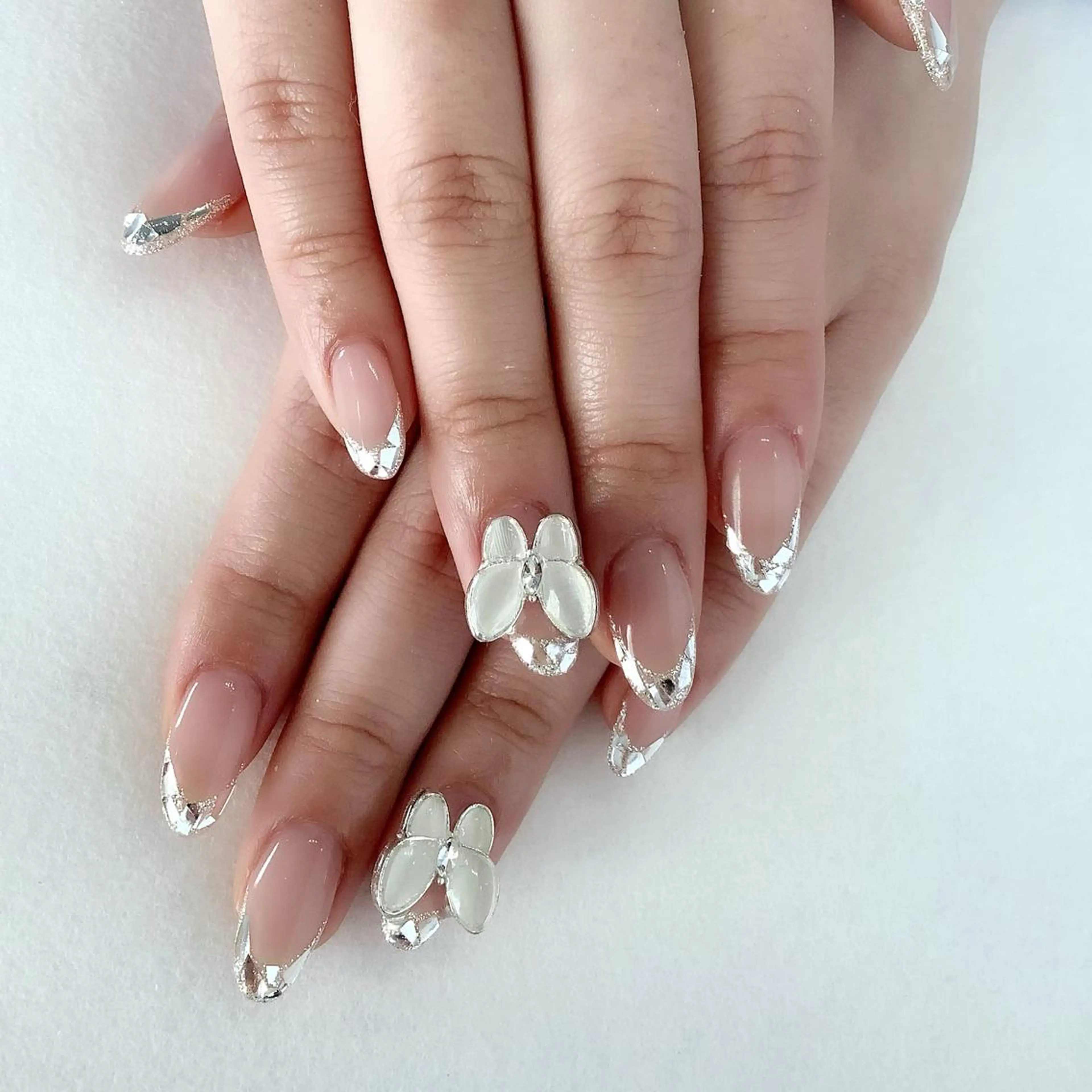 ネイル ハンドネイル 💎🐰 saki. m 🐰💎のネイルデザイン