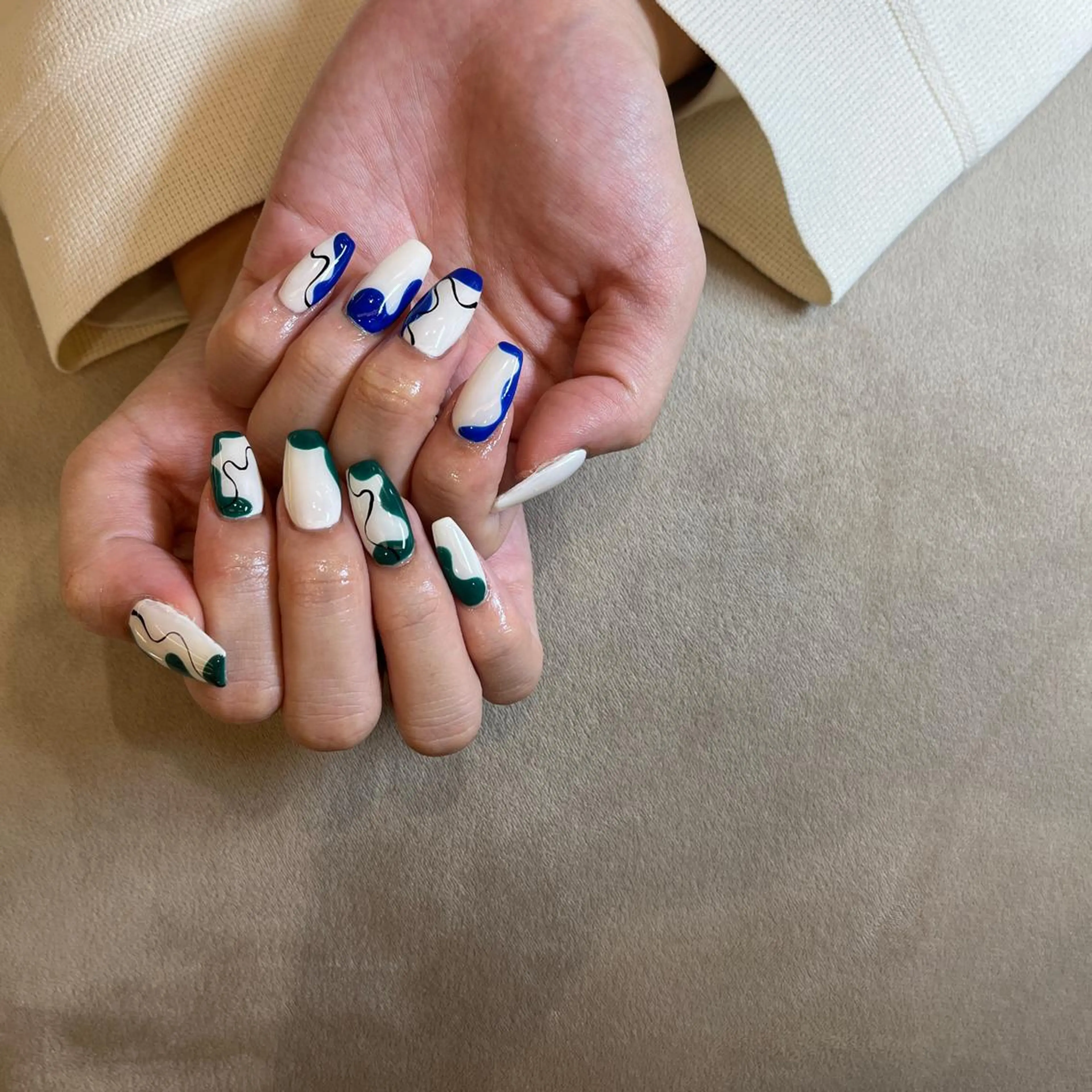 ネイル フリーランス¨̮⃝ ネイリストOKADAのネイルデザイン