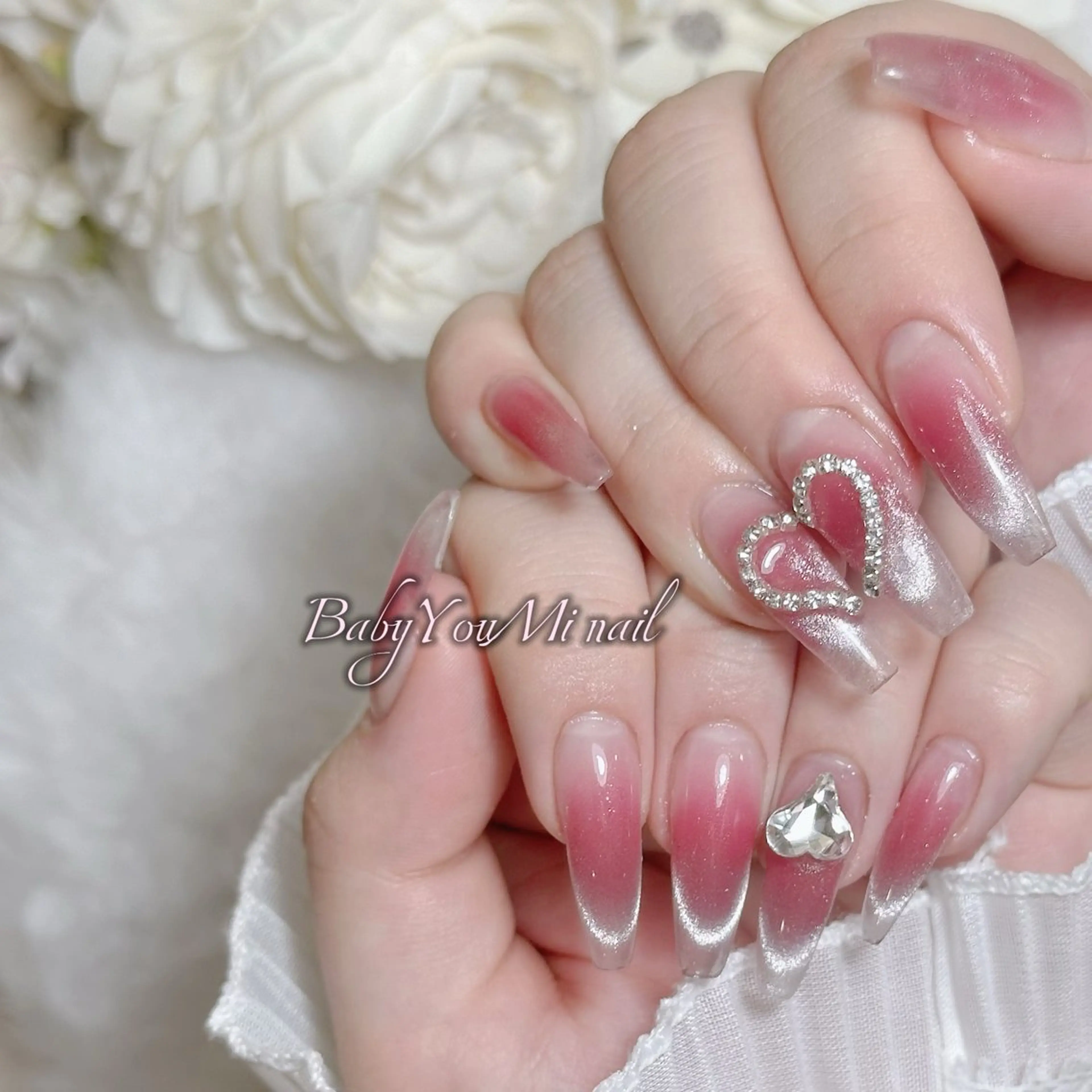 ネイル オーロラネイル 成人式 フットネイル フレンチネイル ジェルネイル ハンドネイル Oomiya 服部のネイルデザイン