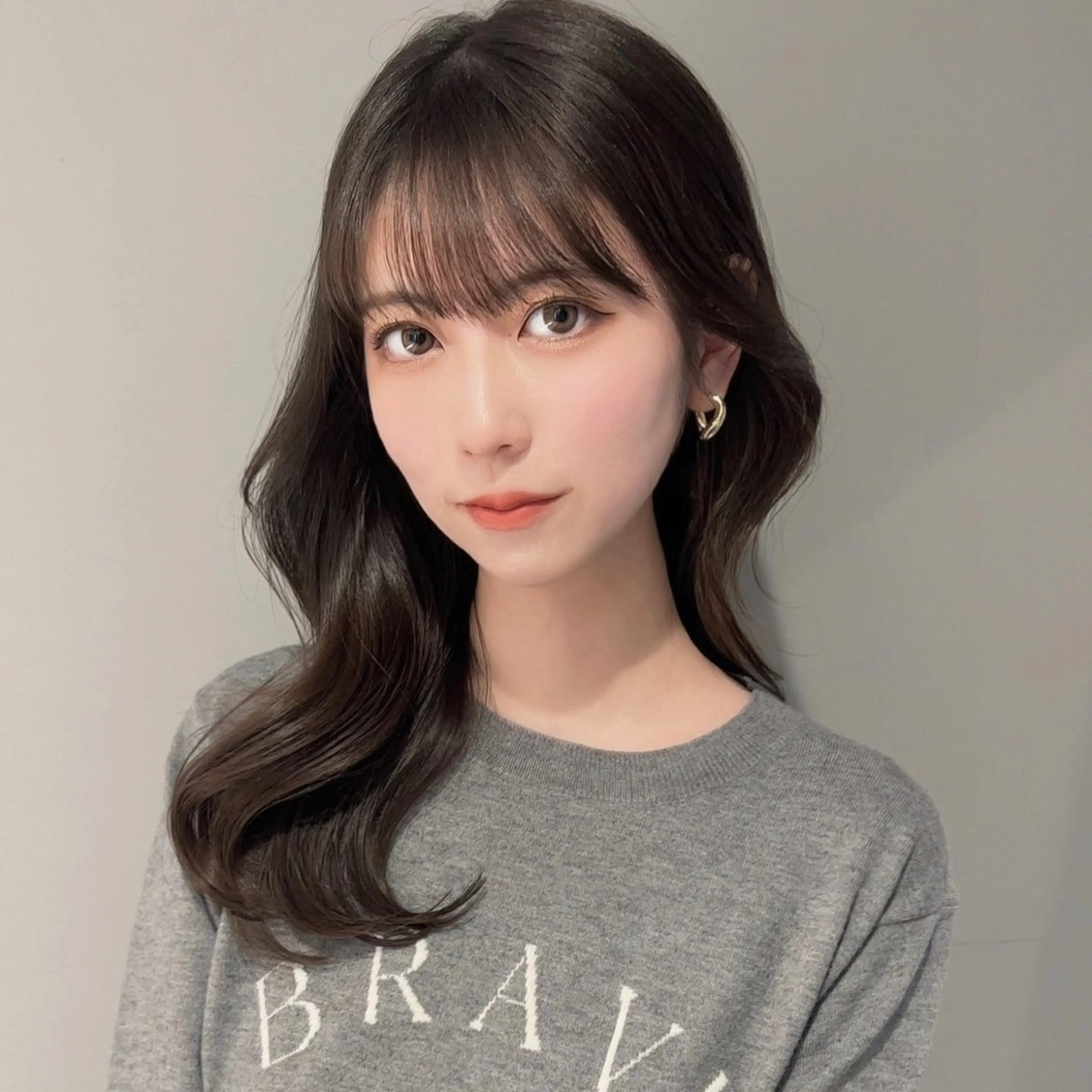 ロング 石山 洸平のヘアスタイル