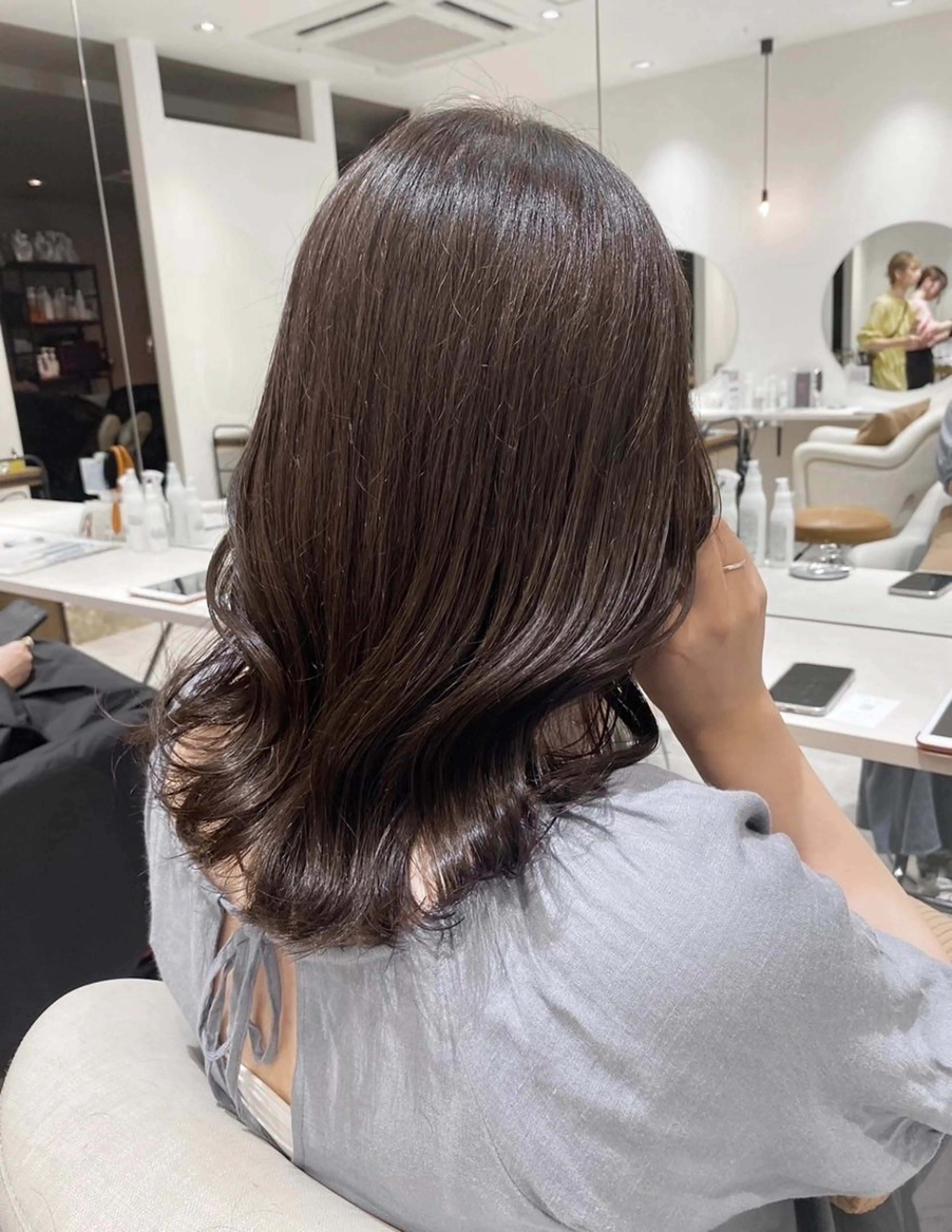 ミディアム カラー ベージュカラー カット Ｆ.まひろ🎀 暖色カラー／ベージュのヘアスタイル