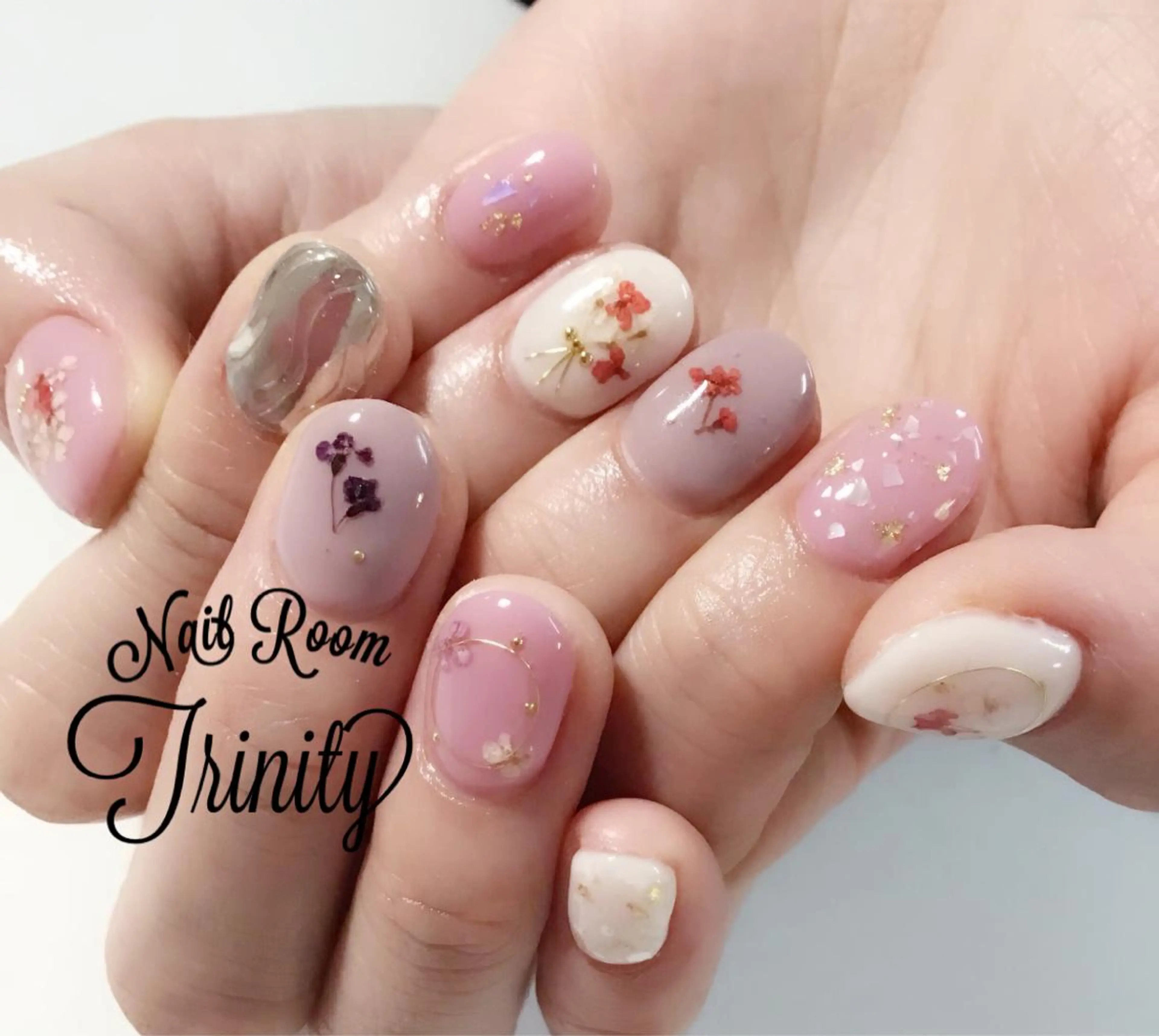 ネイル Trinity staffのネイルデザイン