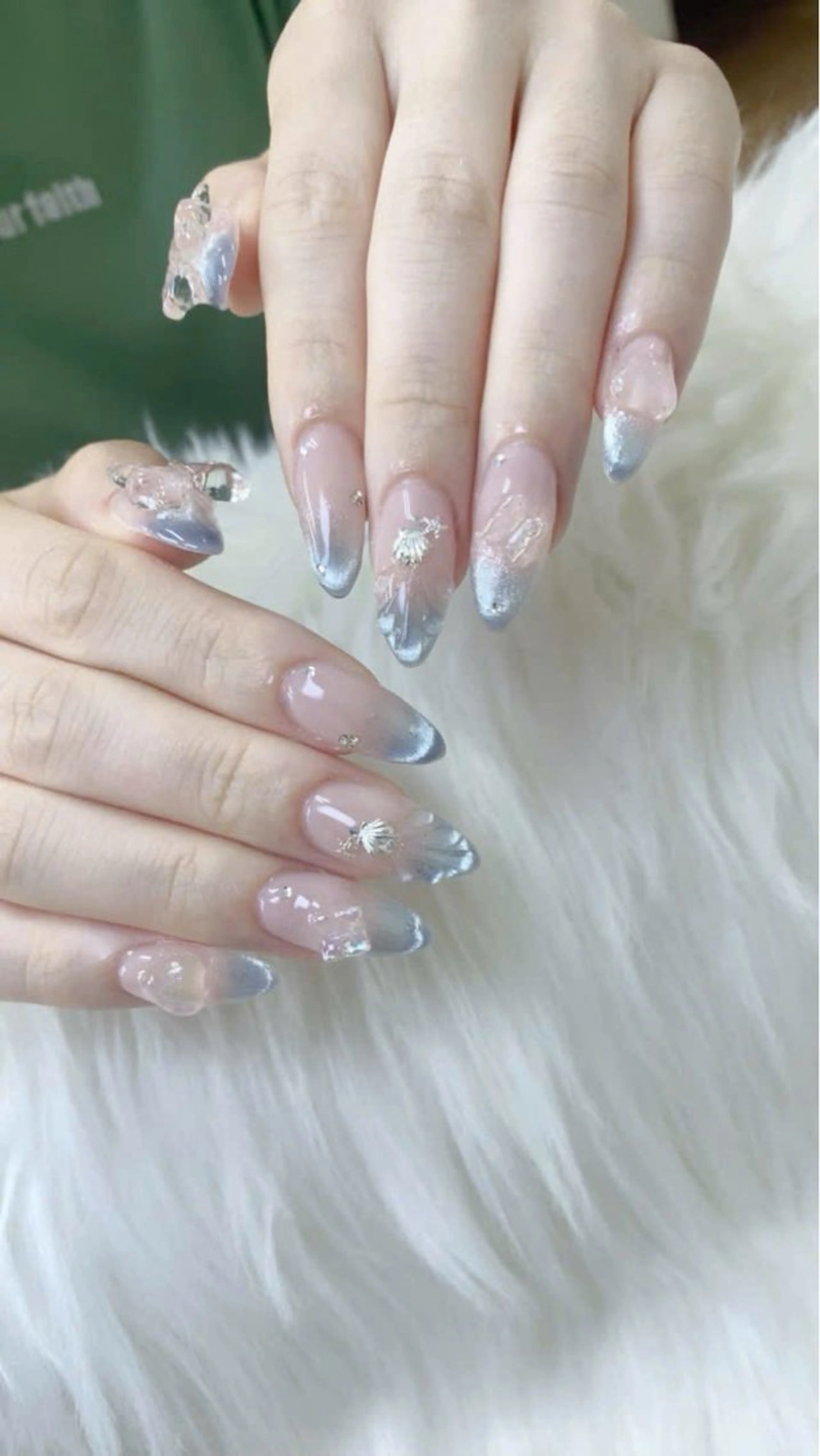 ネイル フットネイル フレンチネイル 韓国ネイル マグネットネイル ニュアンスネイル ハンドネイル ハンドケア Hara Nail 【パラジェル使用】のネイルデザイン