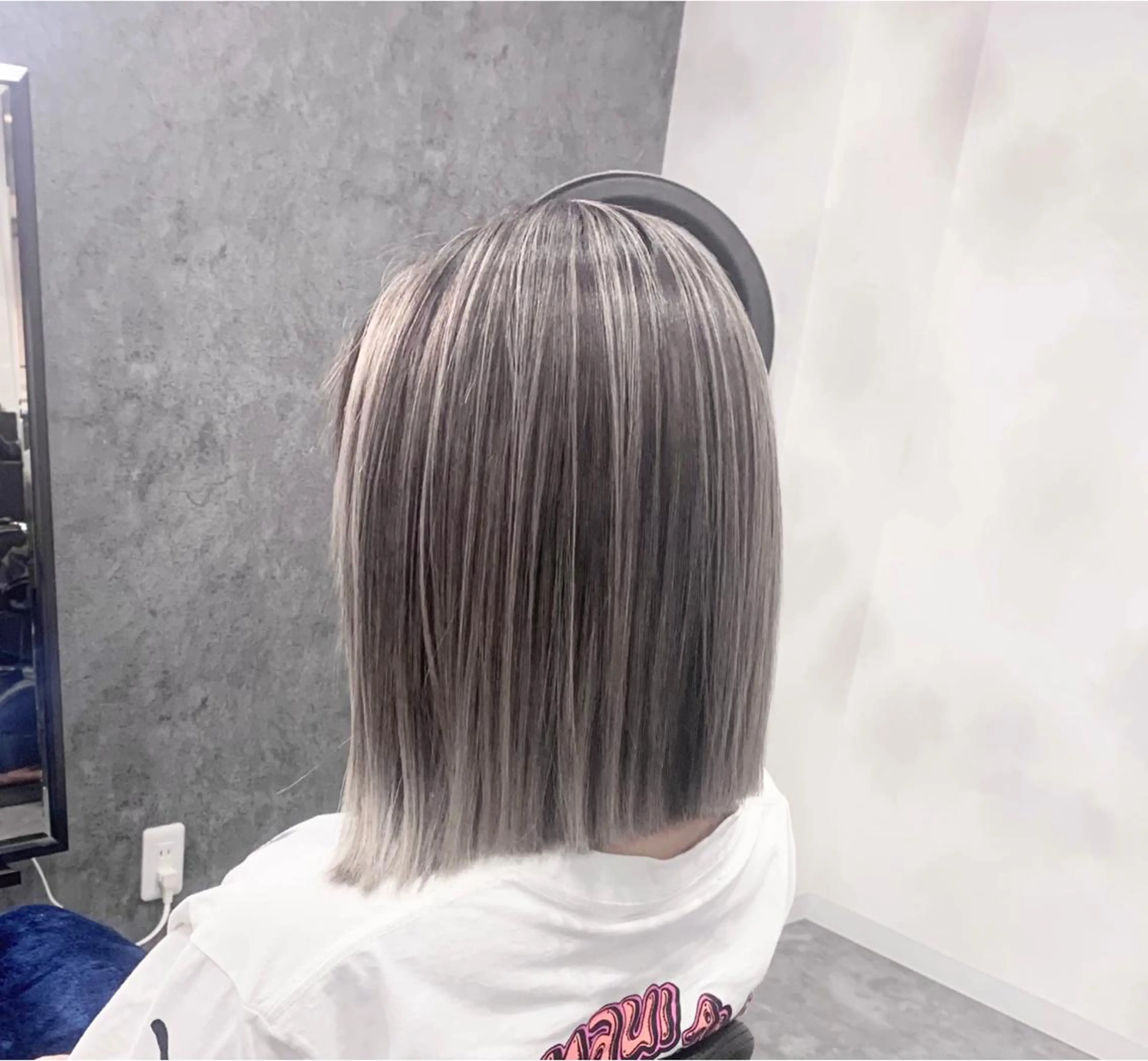 ミディアム カラー Still所属・タニ ユウのヘアスタイル