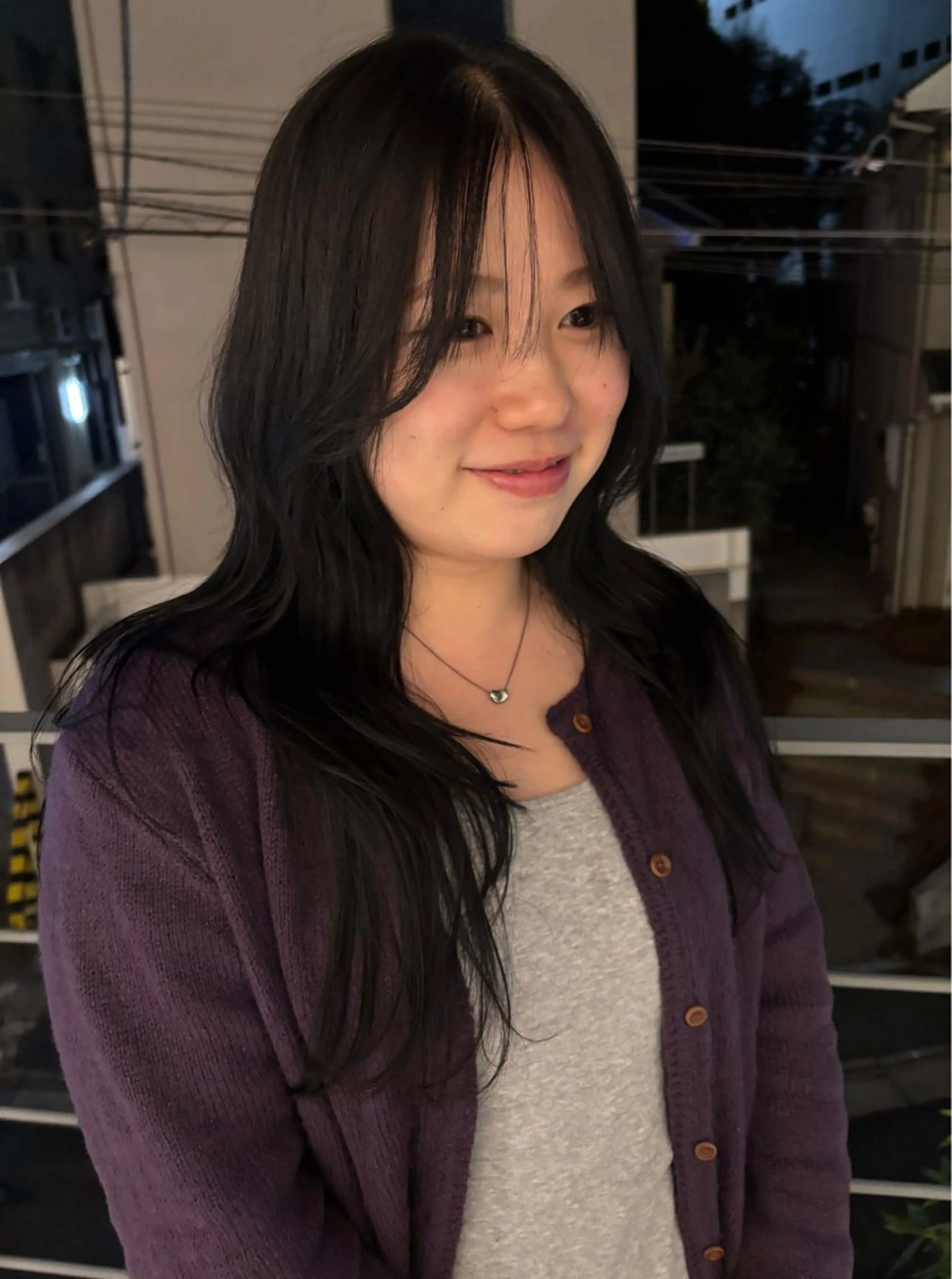 ロング ヘアカラー ツユザキ ハナカのヘアスタイル