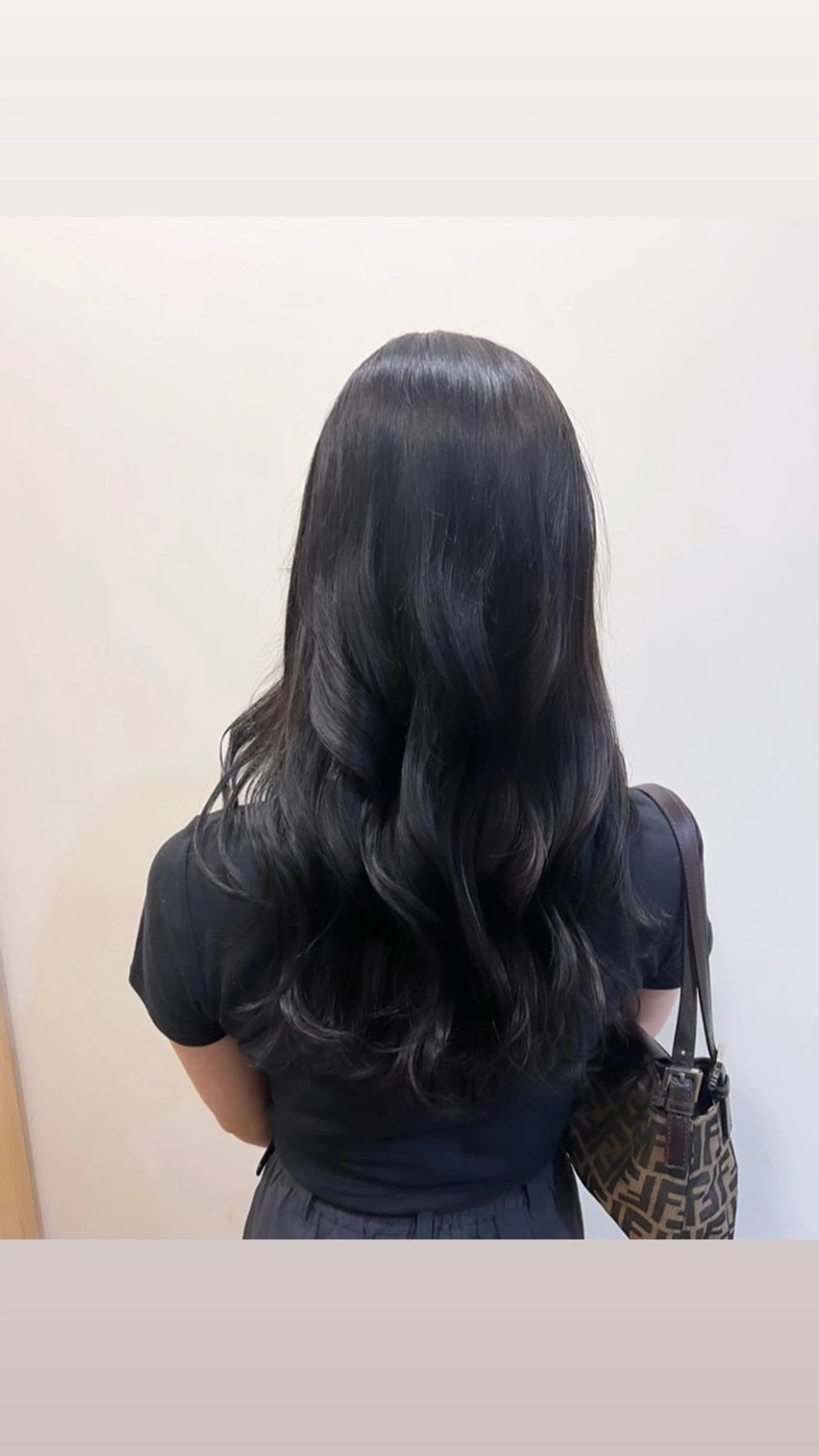 ロング カラー 堀井 彩加のヘアスタイル