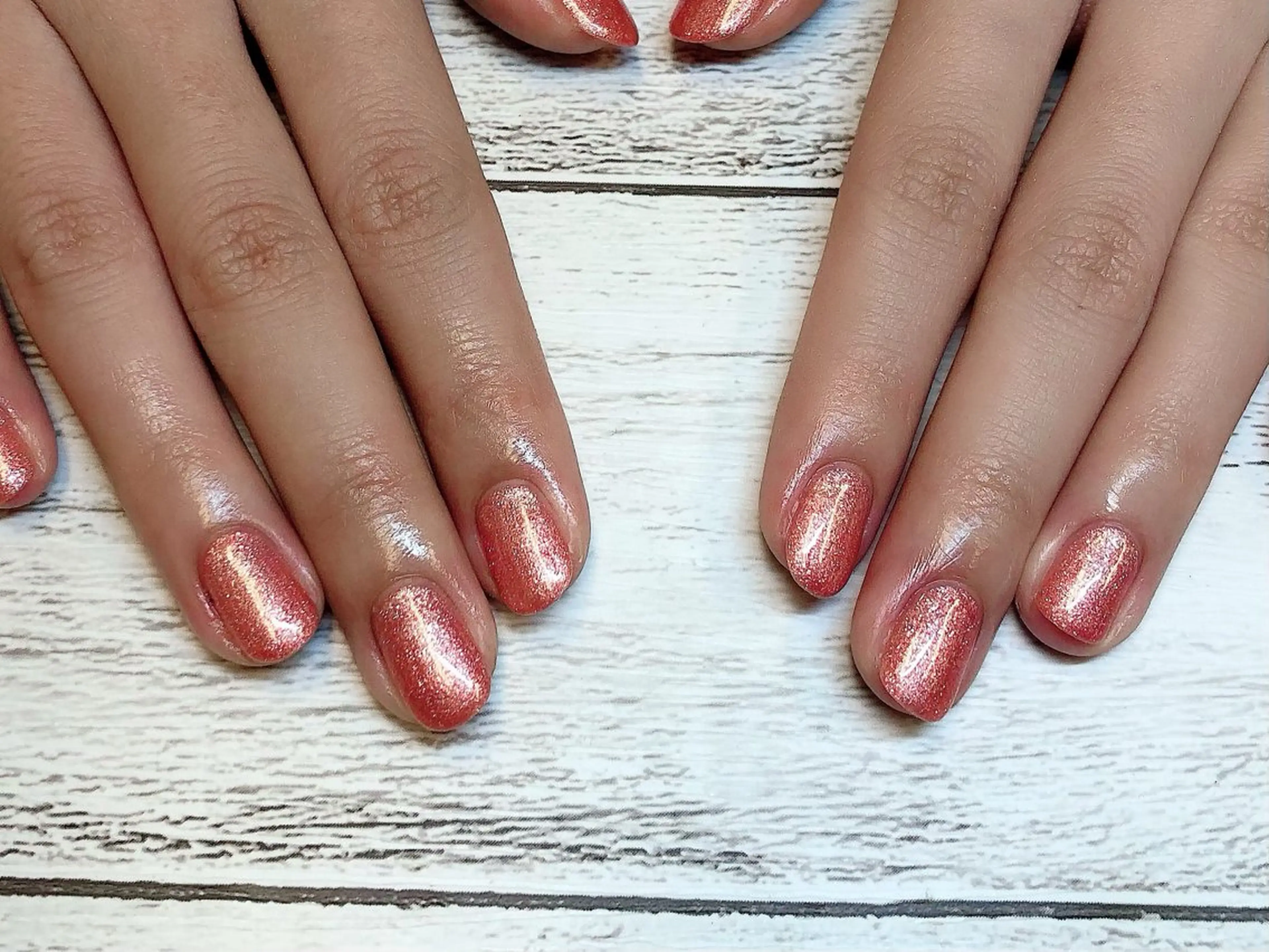 ネイル Rグループ felizのネイルデザイン