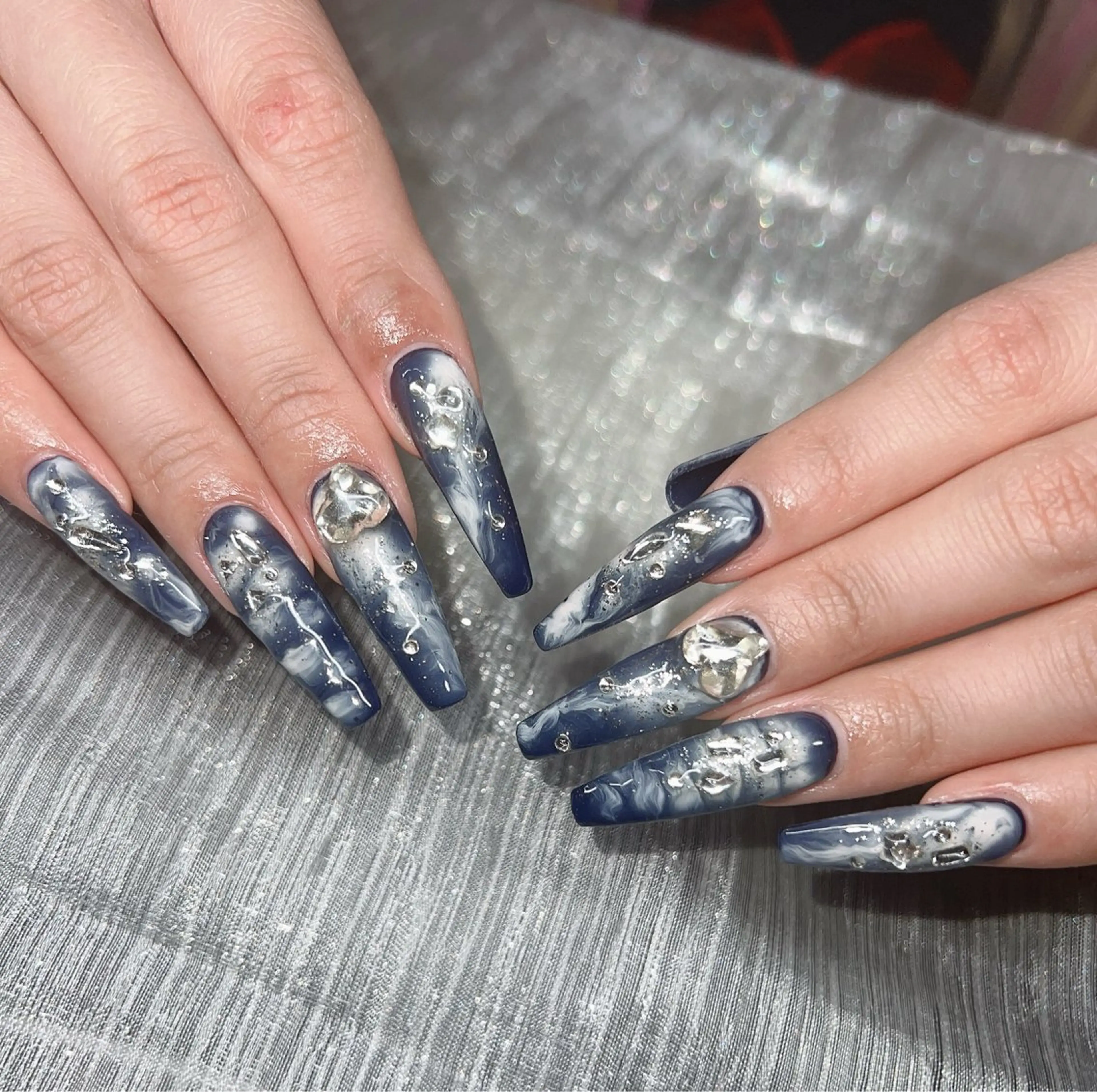 ネイル ハンドネイル Lee Nailsのネイルデザイン