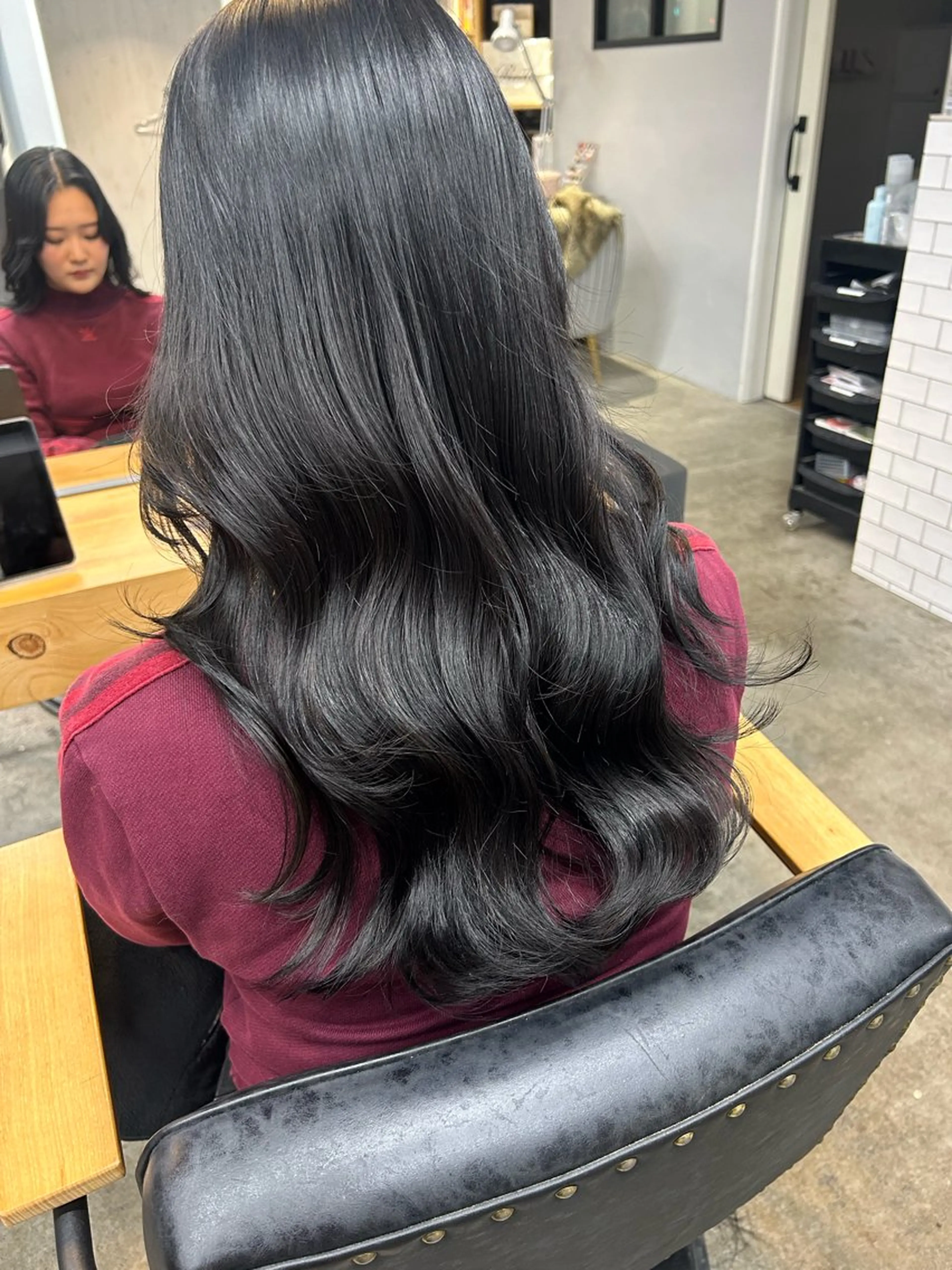 セミロング カラー 黒髪 レイヤーカット ヘアカラー トリートメント ROCCOeast Rukaのヘアスタイル