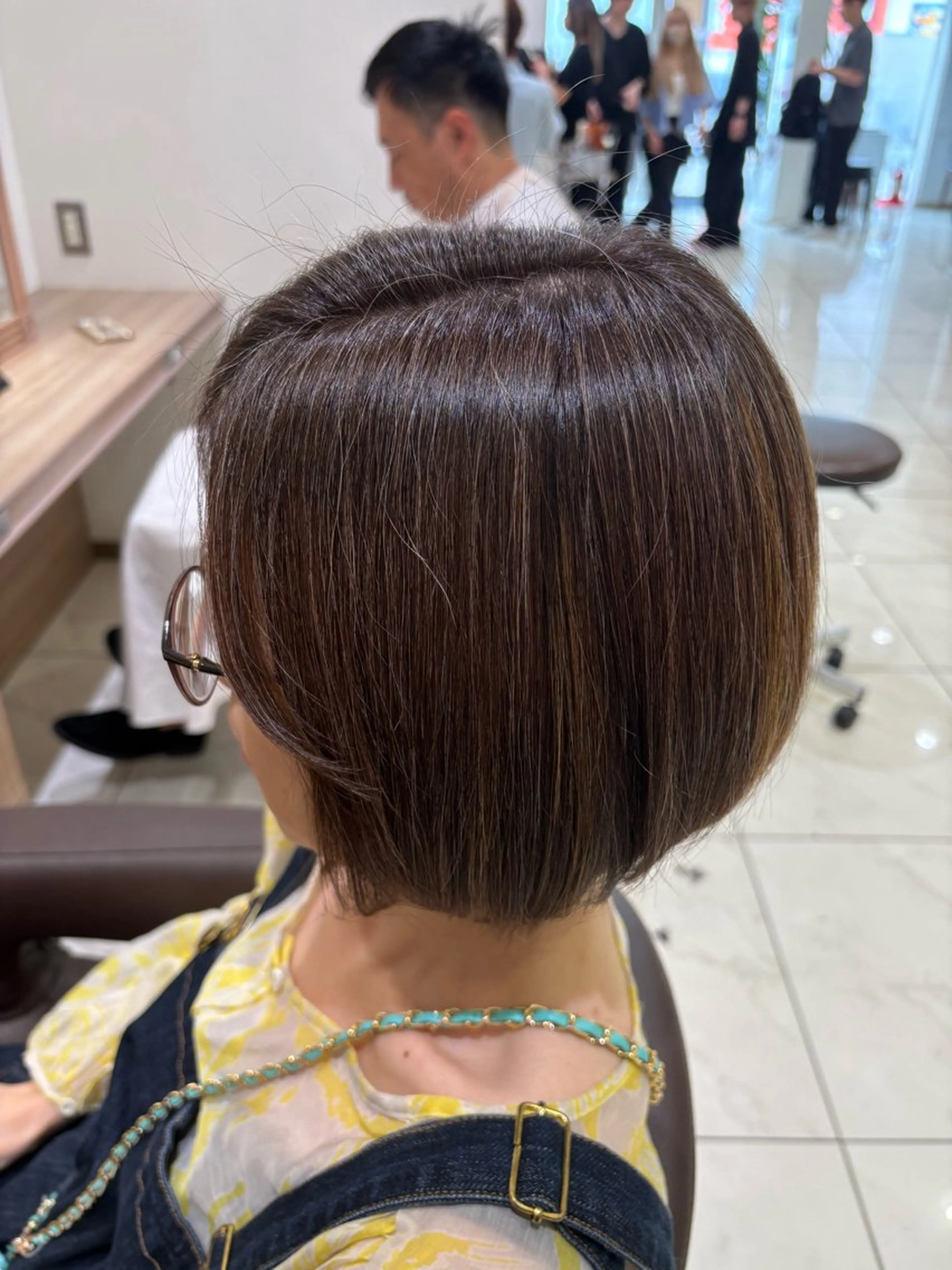 ショート カラー ブラウンカラー 透明感カラー オレンジ カット ヘアカラー 🌱脱白髪染め特化 🌱岡田将英のヘアスタイル