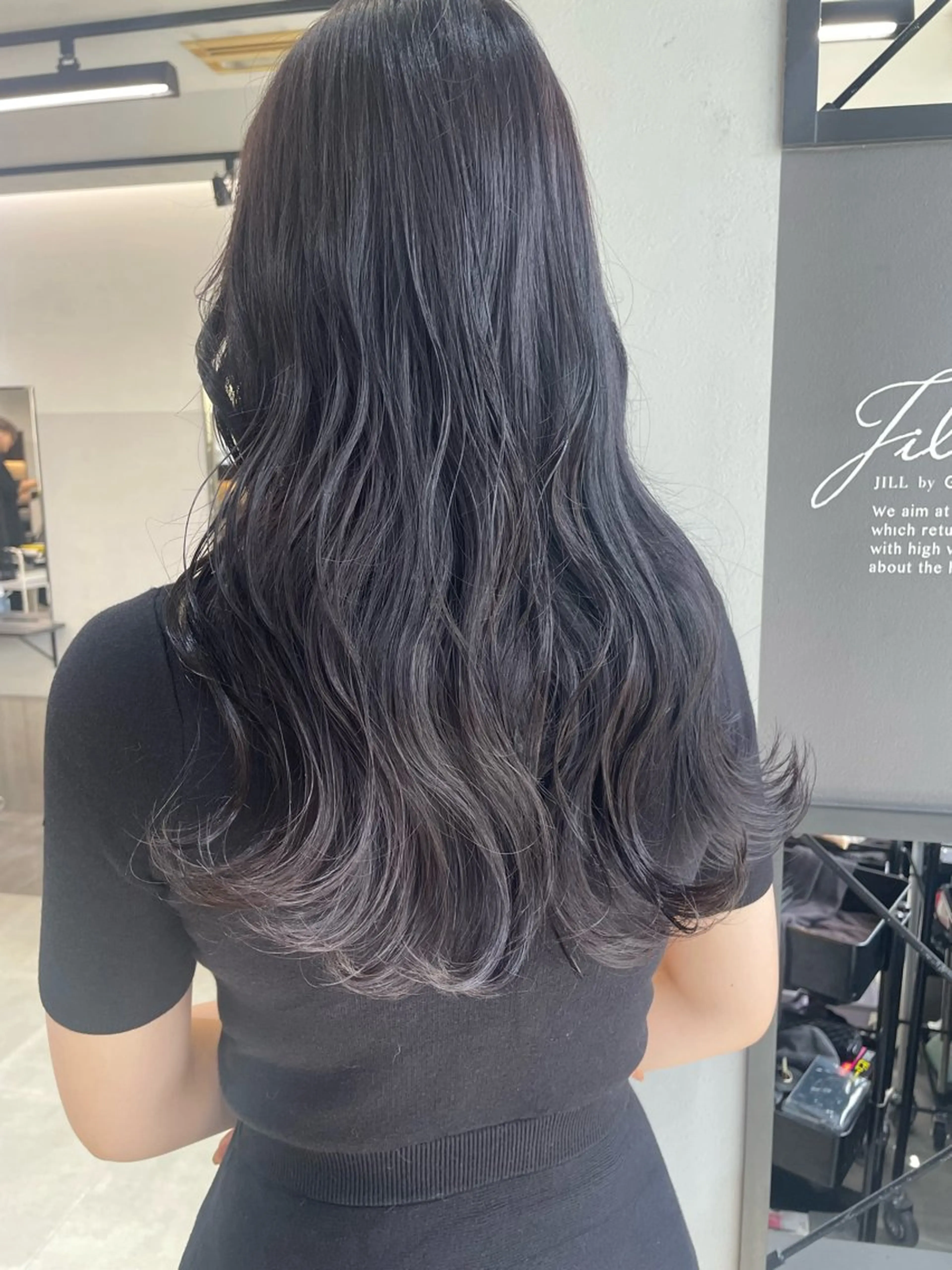 カラー グレージュ ラベンダーカラー ラベンダーグレージュ ラベンダーグレー カット ヘアカラー AIRI layer cut hairのヘアスタイル