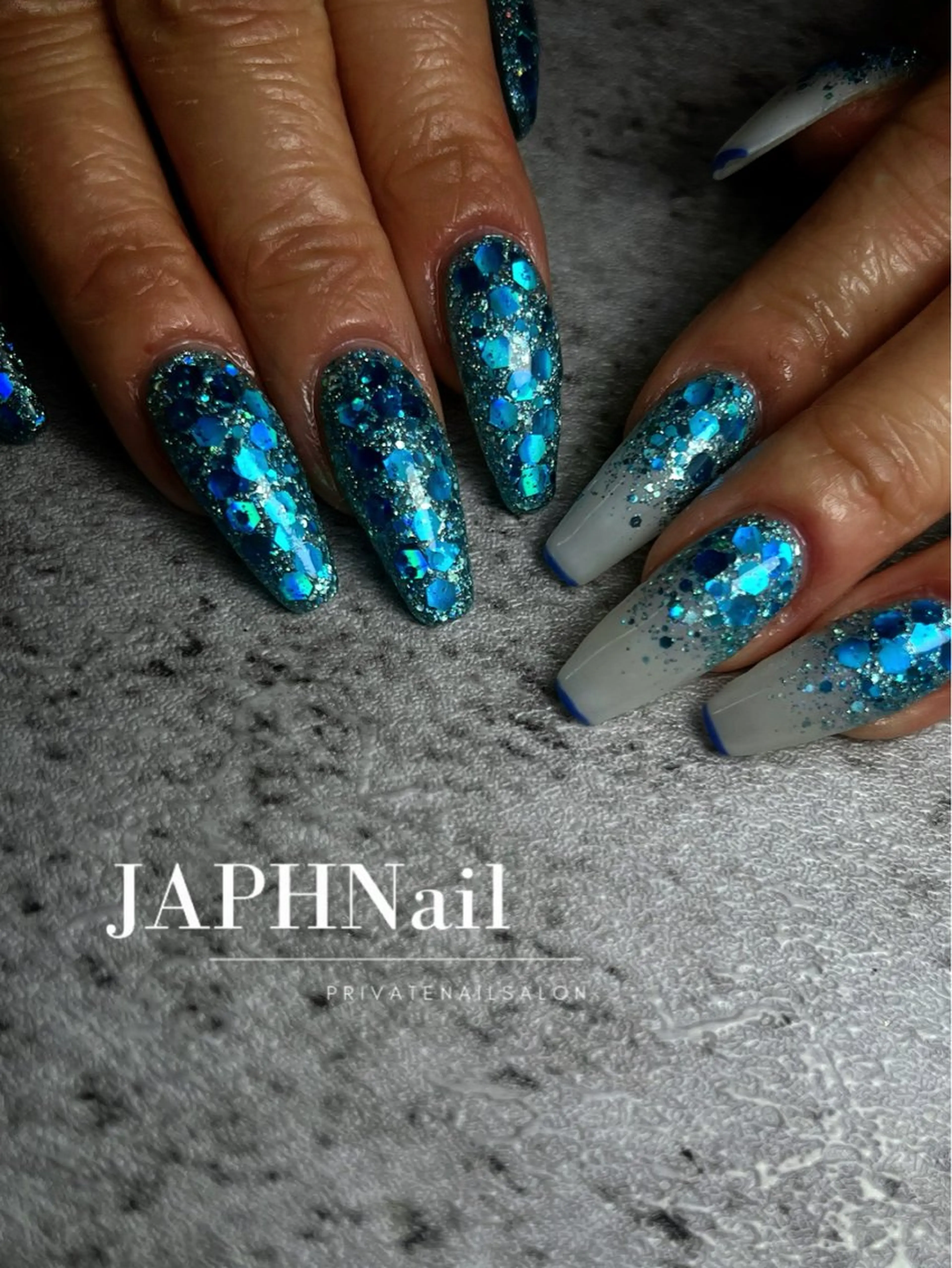 ネイル キラキラネイル 夏ネイル NailSalon /JAPHのネイルデザイン