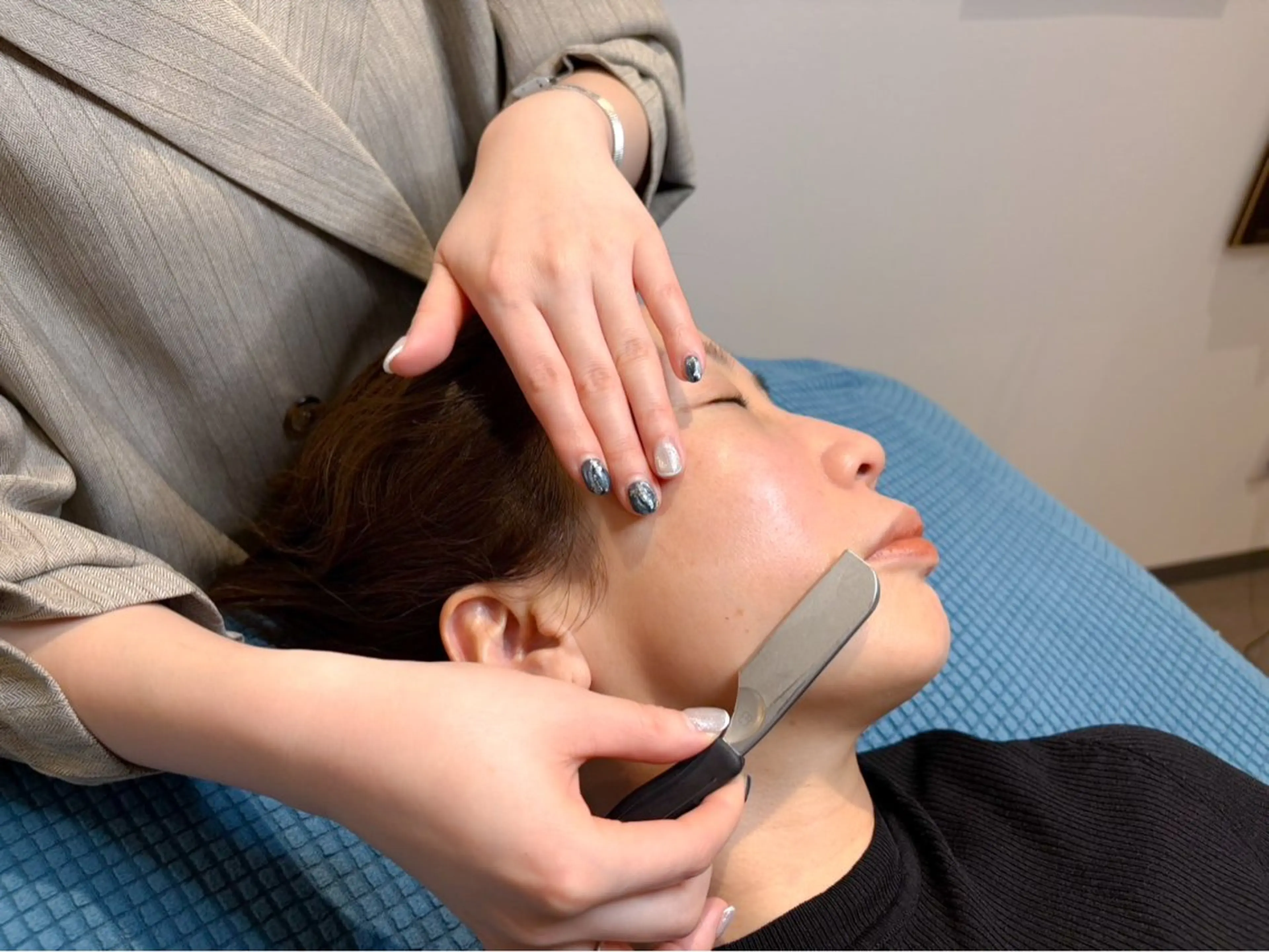 眉カット その他(アイブロウ) Naps-Shaving所属・敏感肌⭐️ シェービング専門佐藤の眉毛・アイブロウイメージ