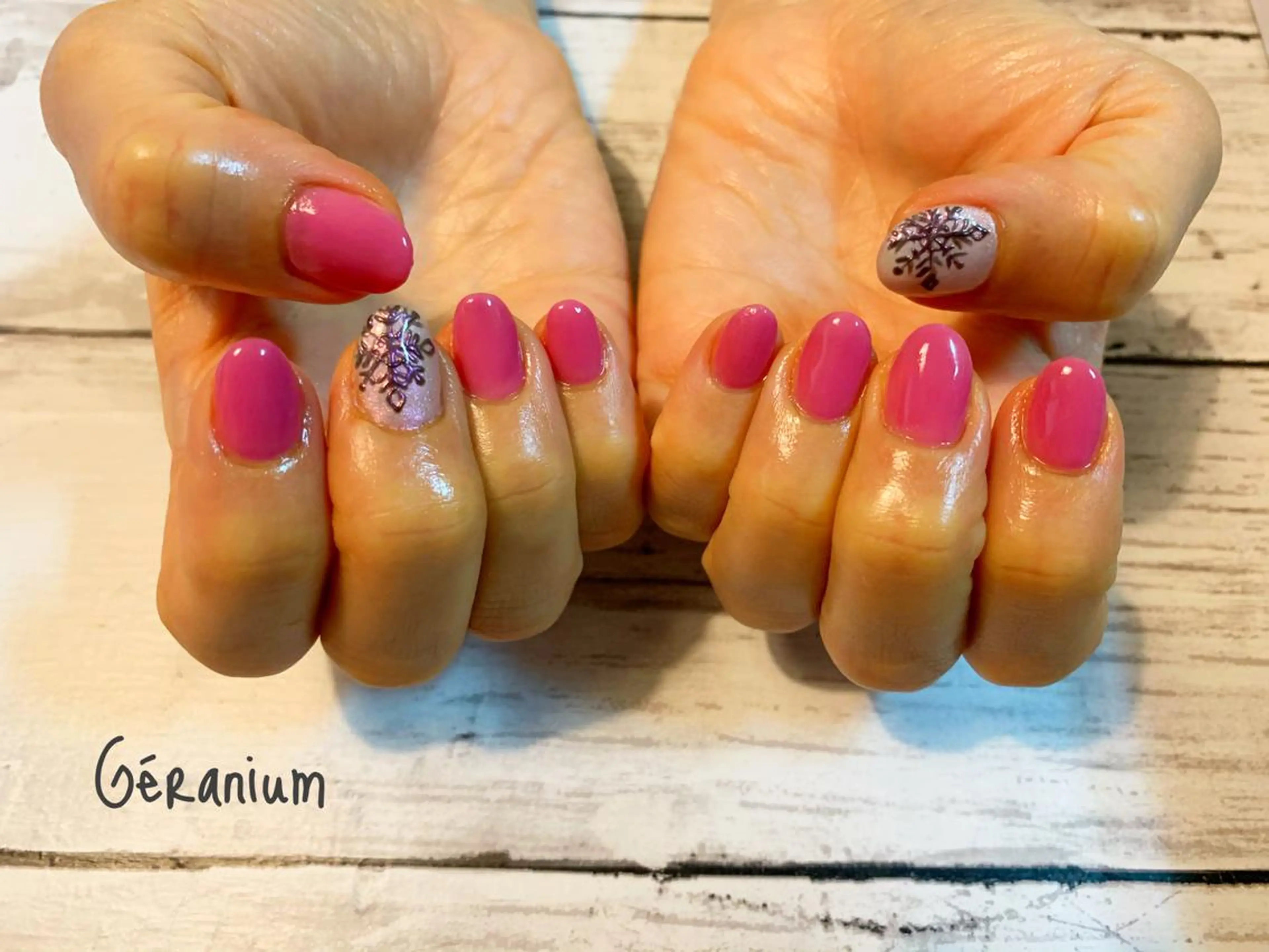 ネイル ハンドネイル GéRanium Harukaのネイルデザイン