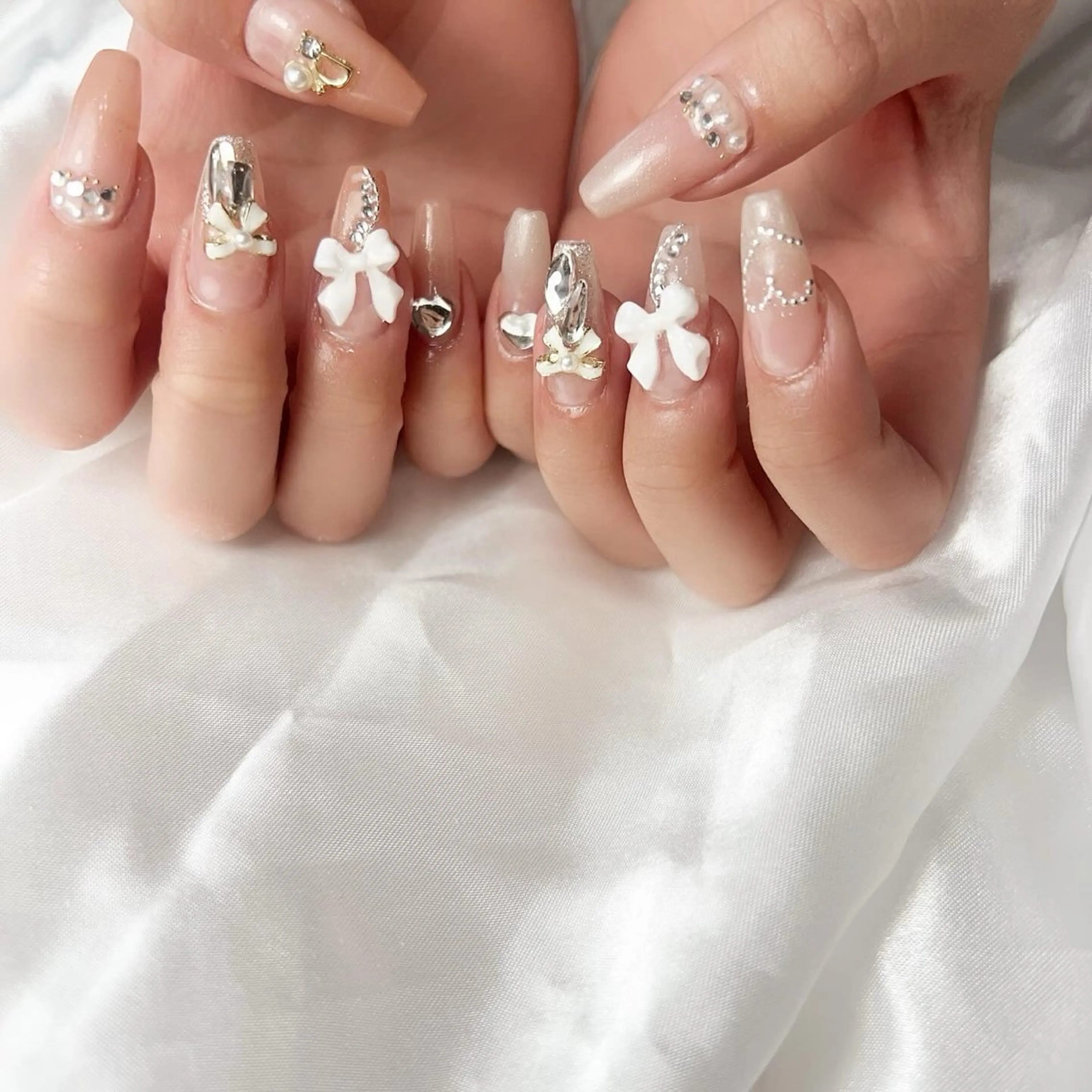 ネイル ハンドネイル nailstudio ′ecole所属・nailstudio ′ecoleのネイルデザイン