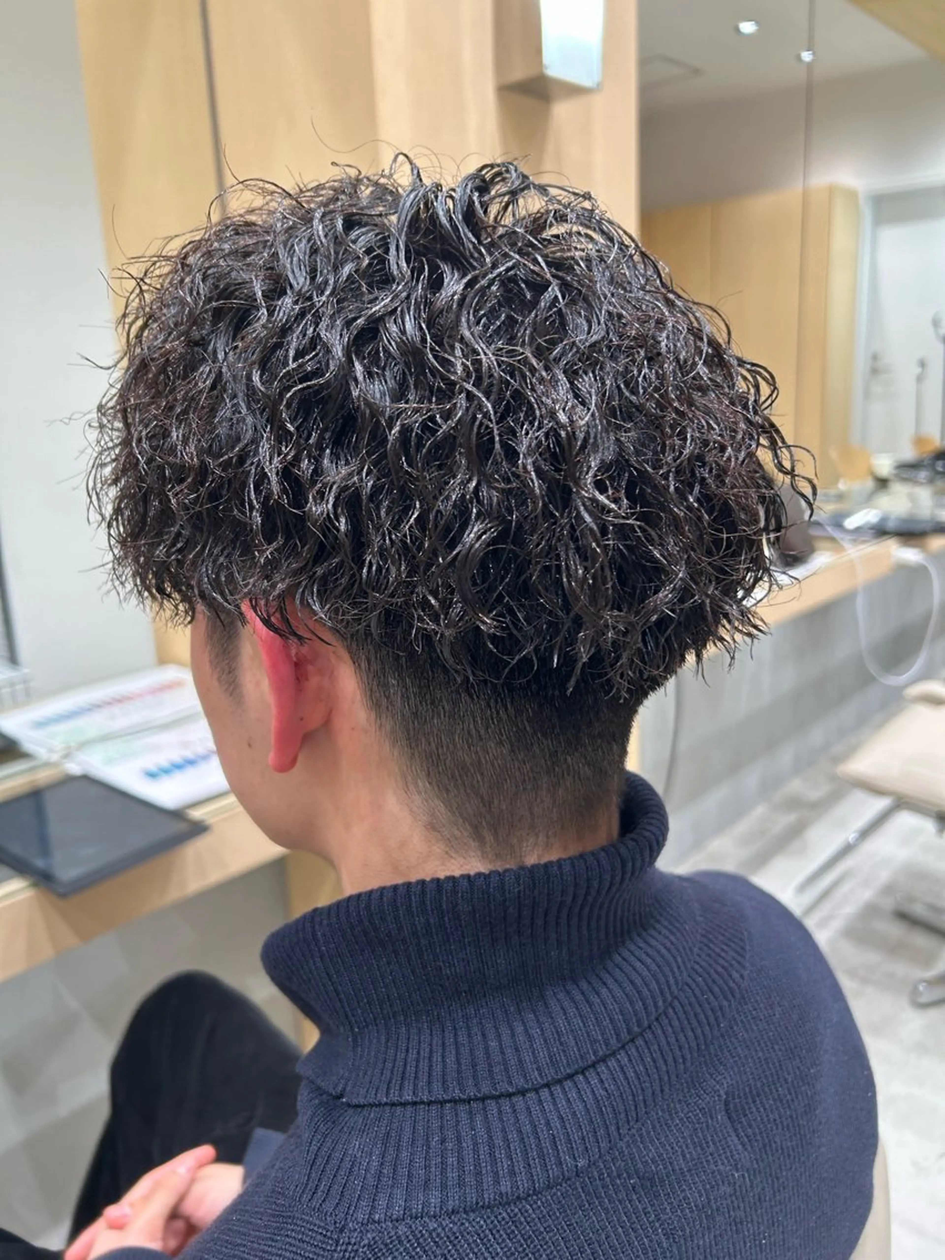 パーマ メンズ フェードカット メンズパーマ ツイストスパイラルパーマ スパイラルパーマ 🐲ツイスパ🐲 フェード/龍のヘアスタイル