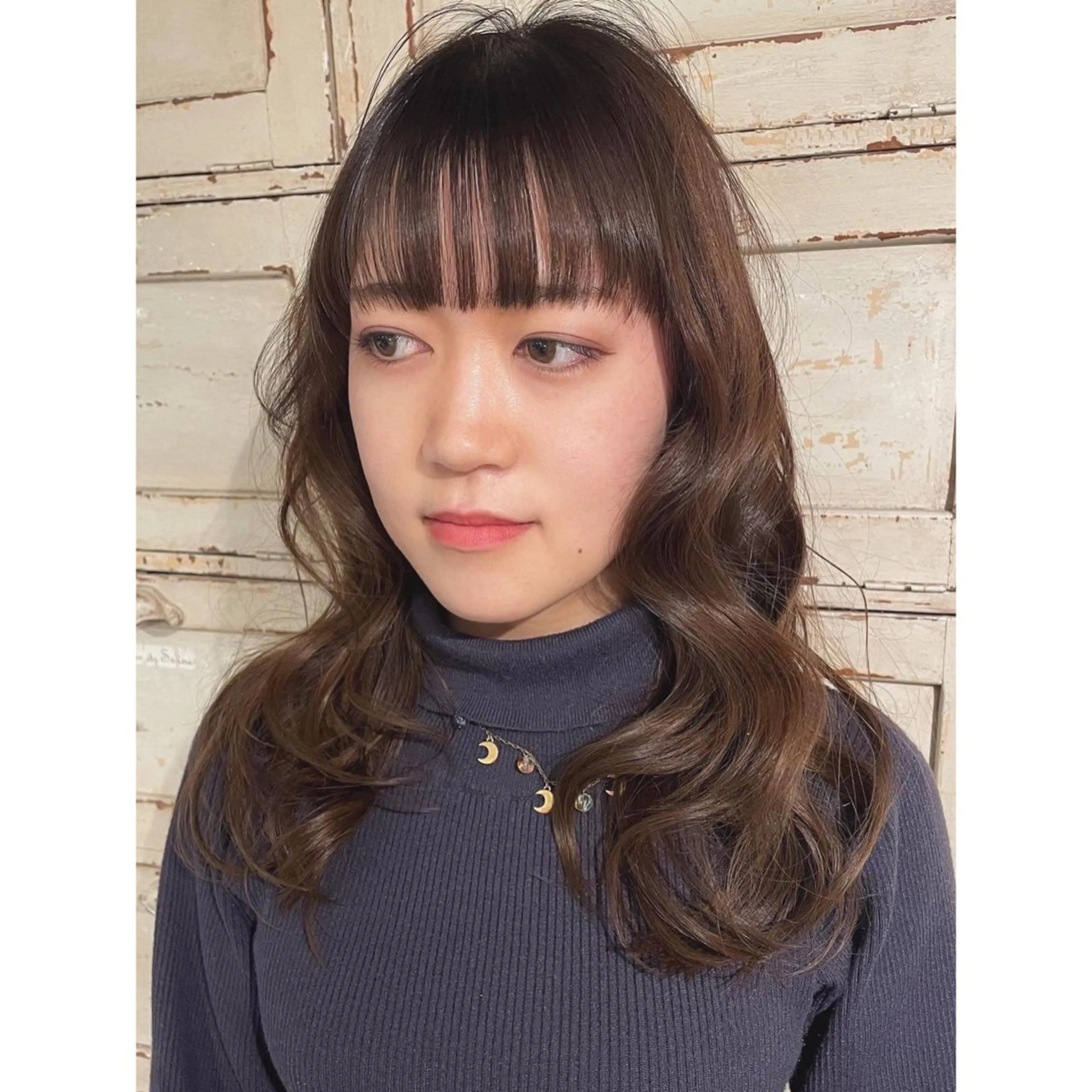 セミロング カラー RorriM natsuのヘアスタイル