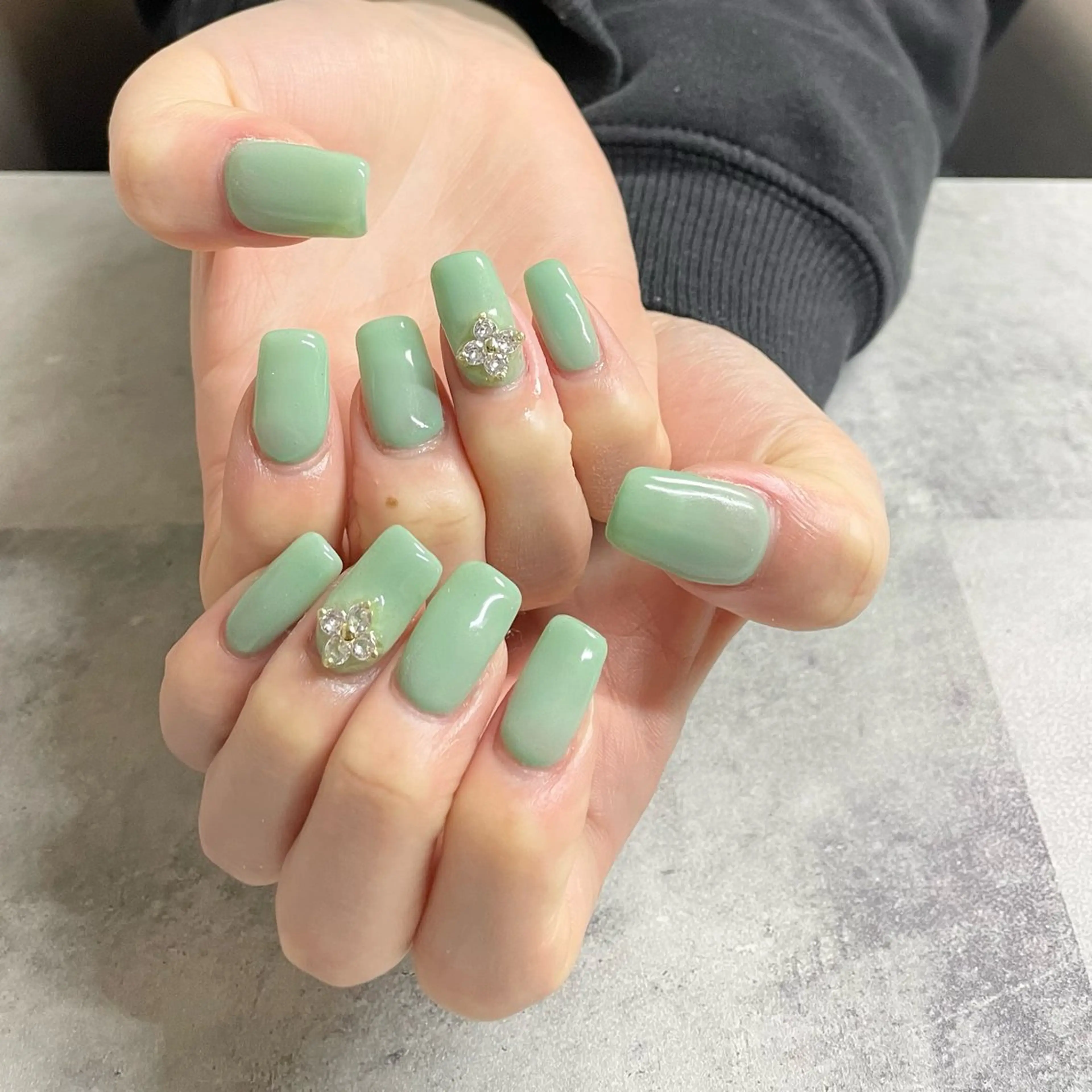 ネイル FELICE ﾌｪﾘｰﾁｪのネイルデザイン