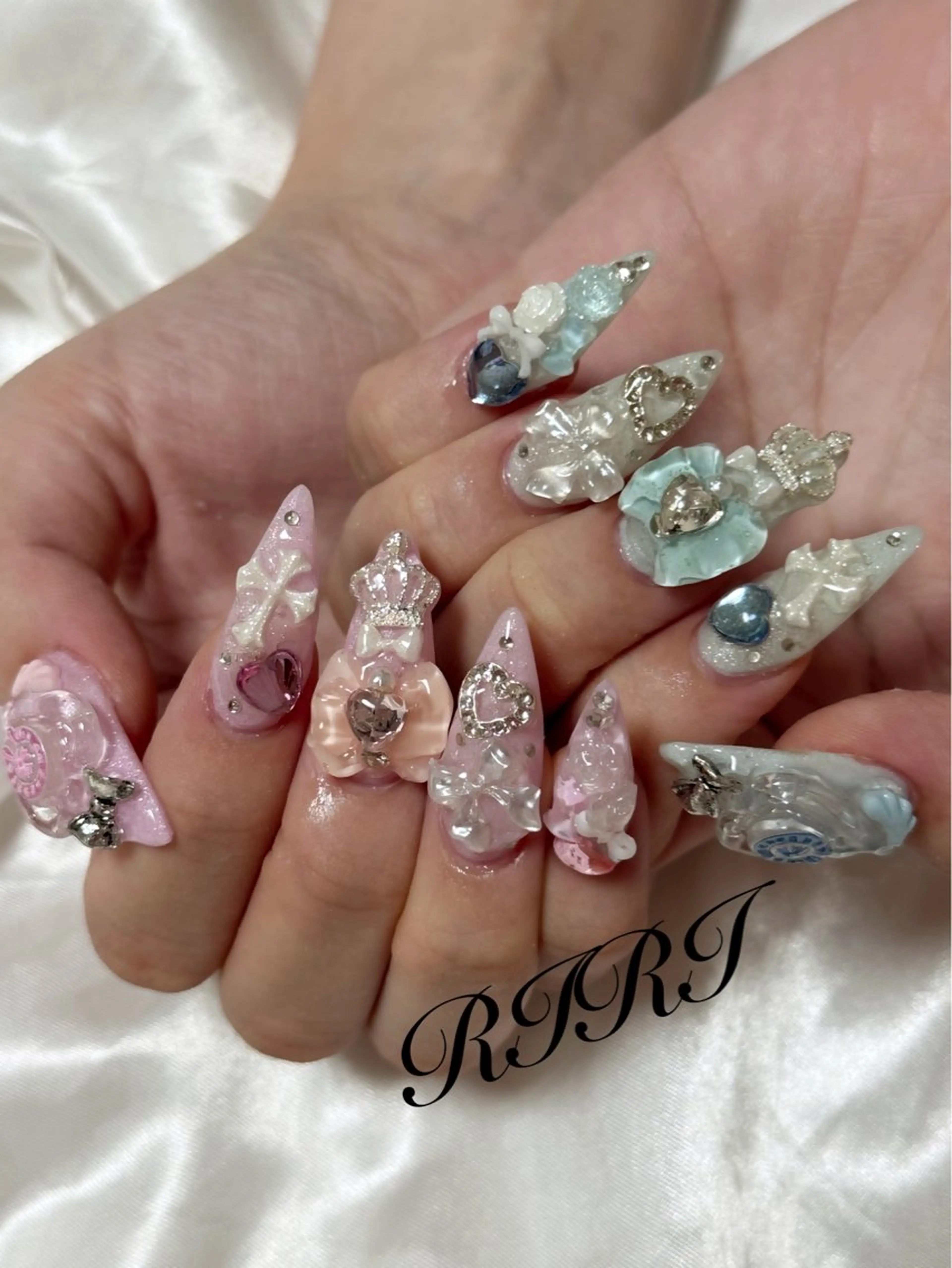 ネイル ジェルネイル ロングネイル スカルプネイル 夏ネイル ハンドネイル riri オーナーのネイルデザイン