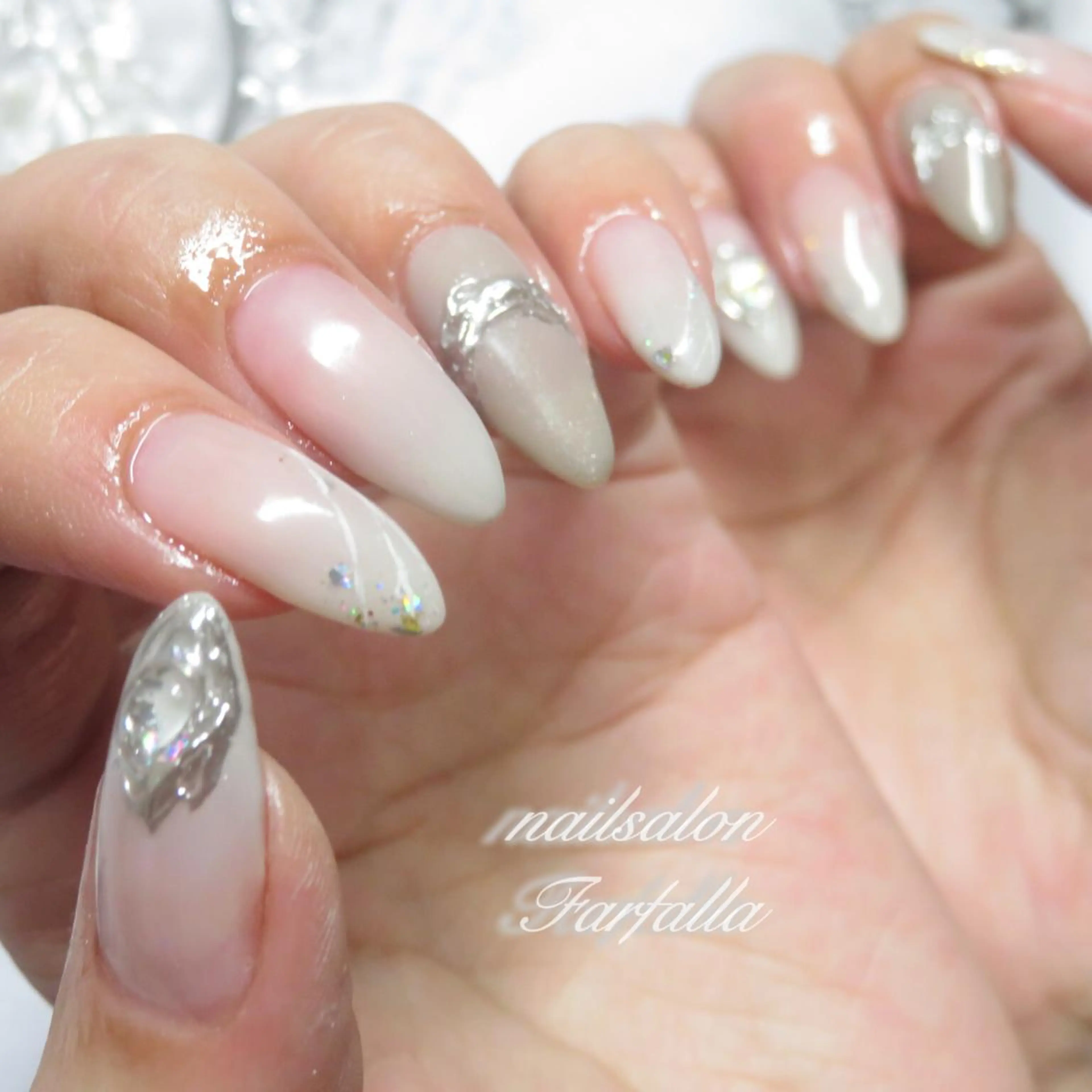 ネイル Farfalla Kieのネイルデザイン