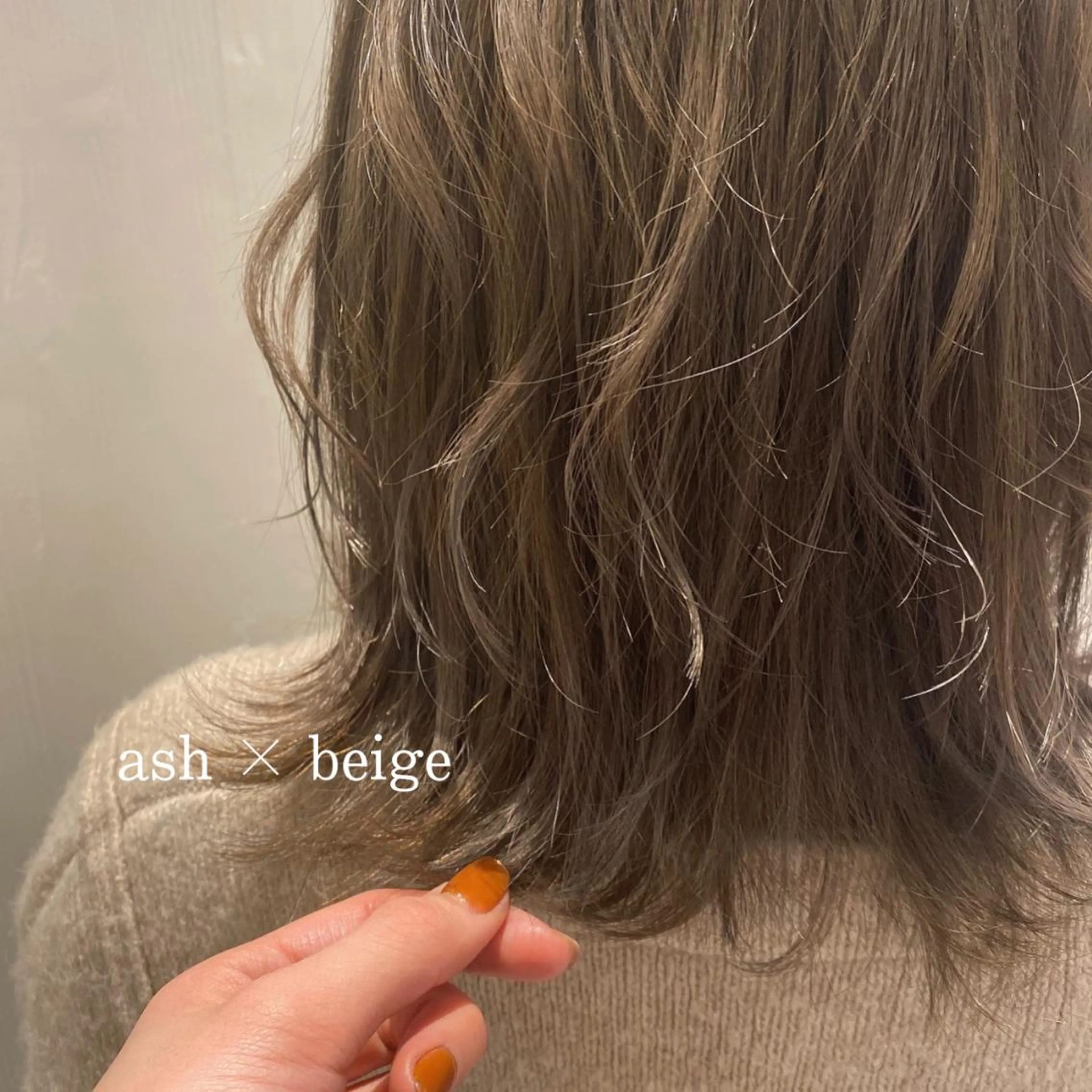 ショート カラー ブリーチ 透明感カラー ヘアカラー インナーカラー☆ 香西茉奈のヘアスタイル