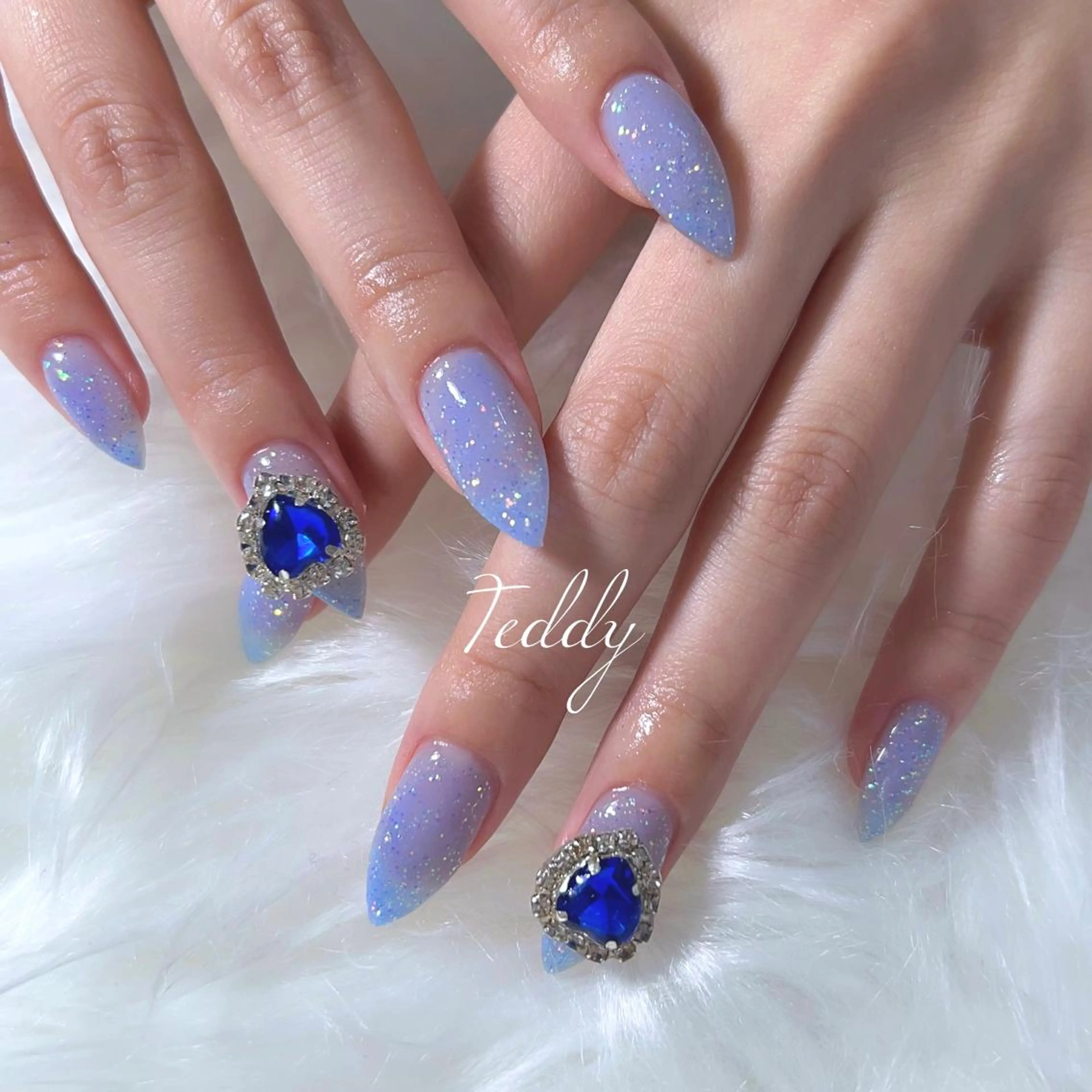 ネイル ハンドネイル ERINA ♥のネイルデザイン