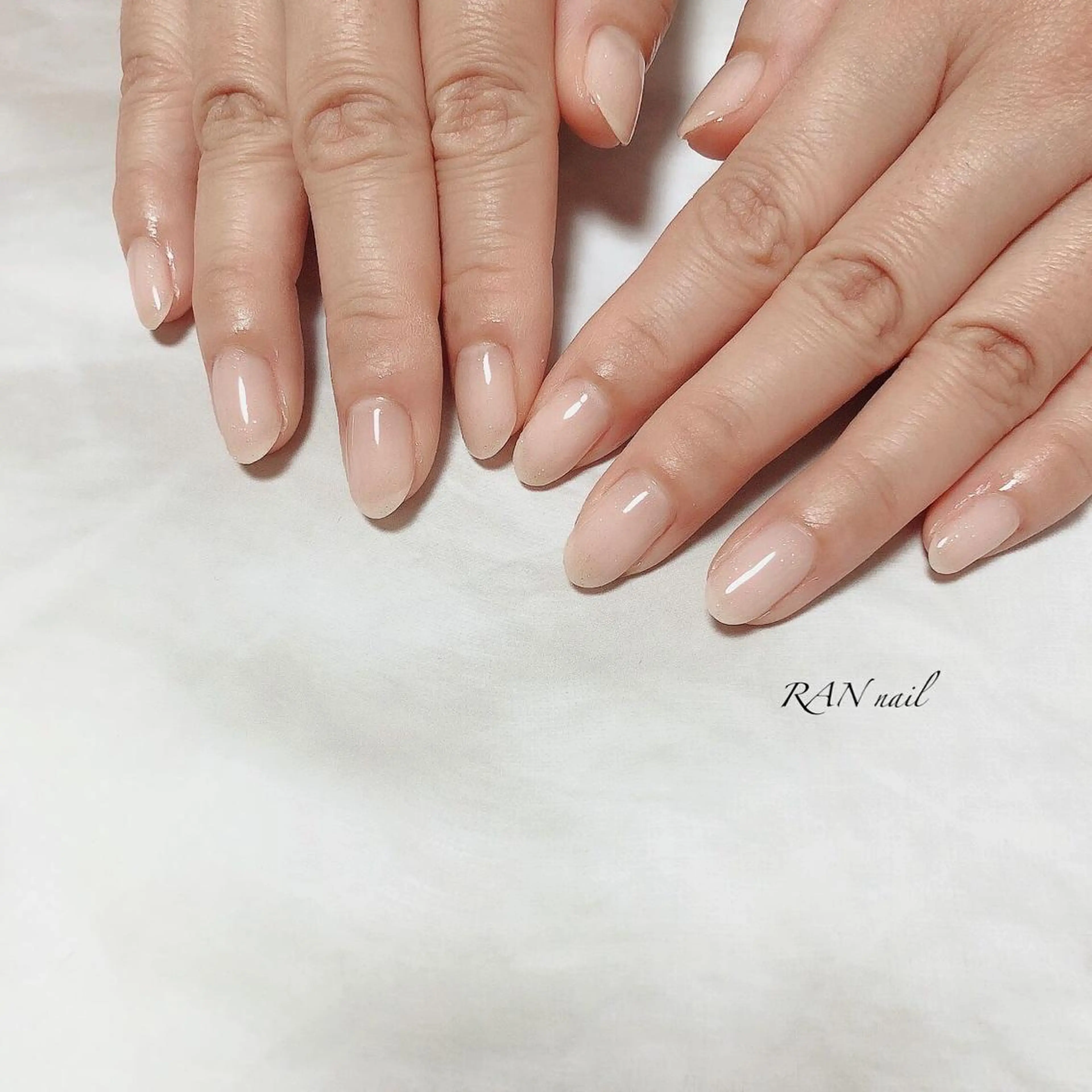 ネイル 桜ネイル ジェルネイル キラキラネイル ラメ(グリッター) ワンカラーネイル ハンドネイル フットネイル RAN nail 〜ランネイル〜所属・RAN nailのネイルデザイン