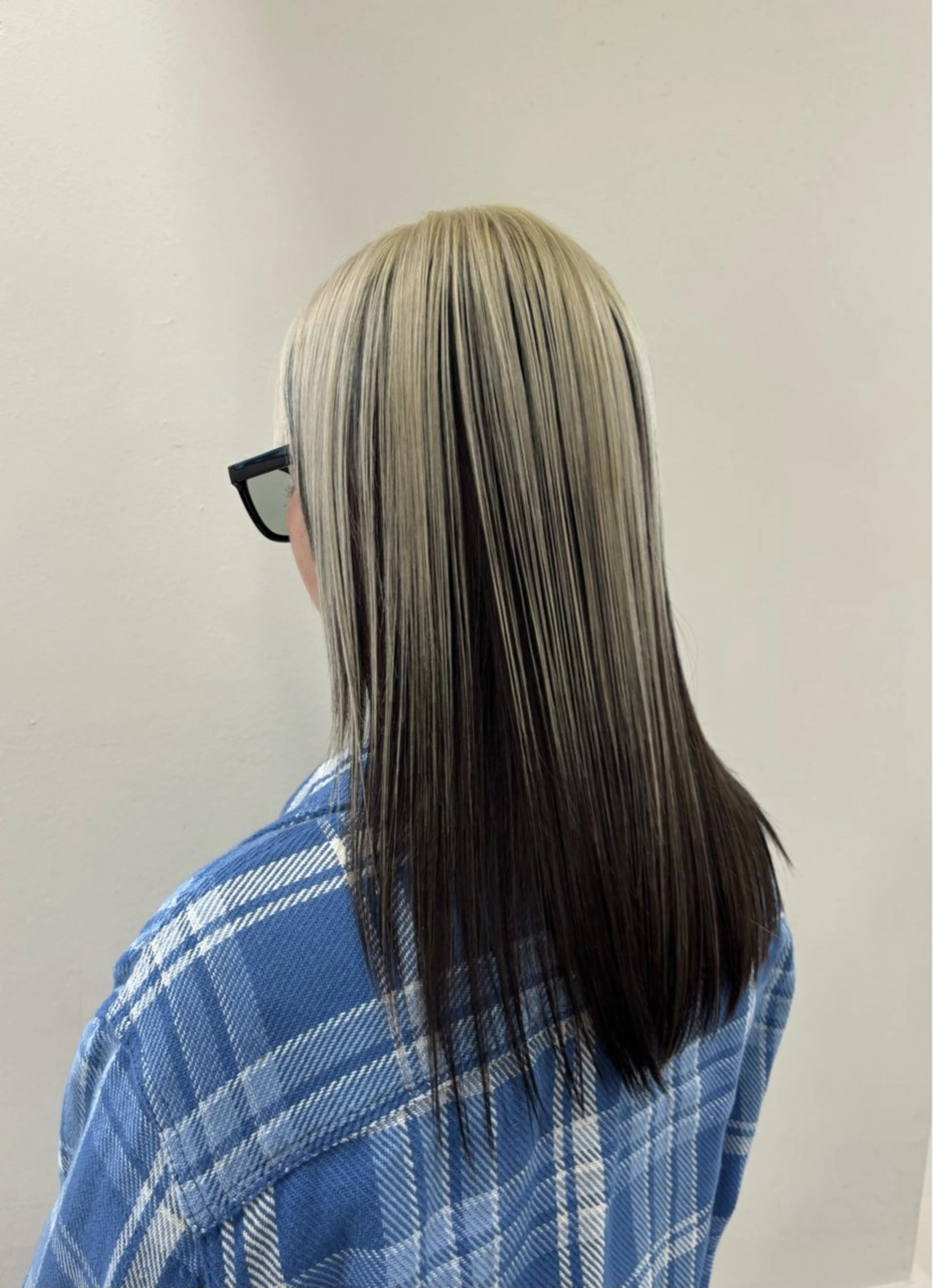 セミロング カラー 🫧🎀SARA/ ブリーチ/金山💓のヘアスタイル