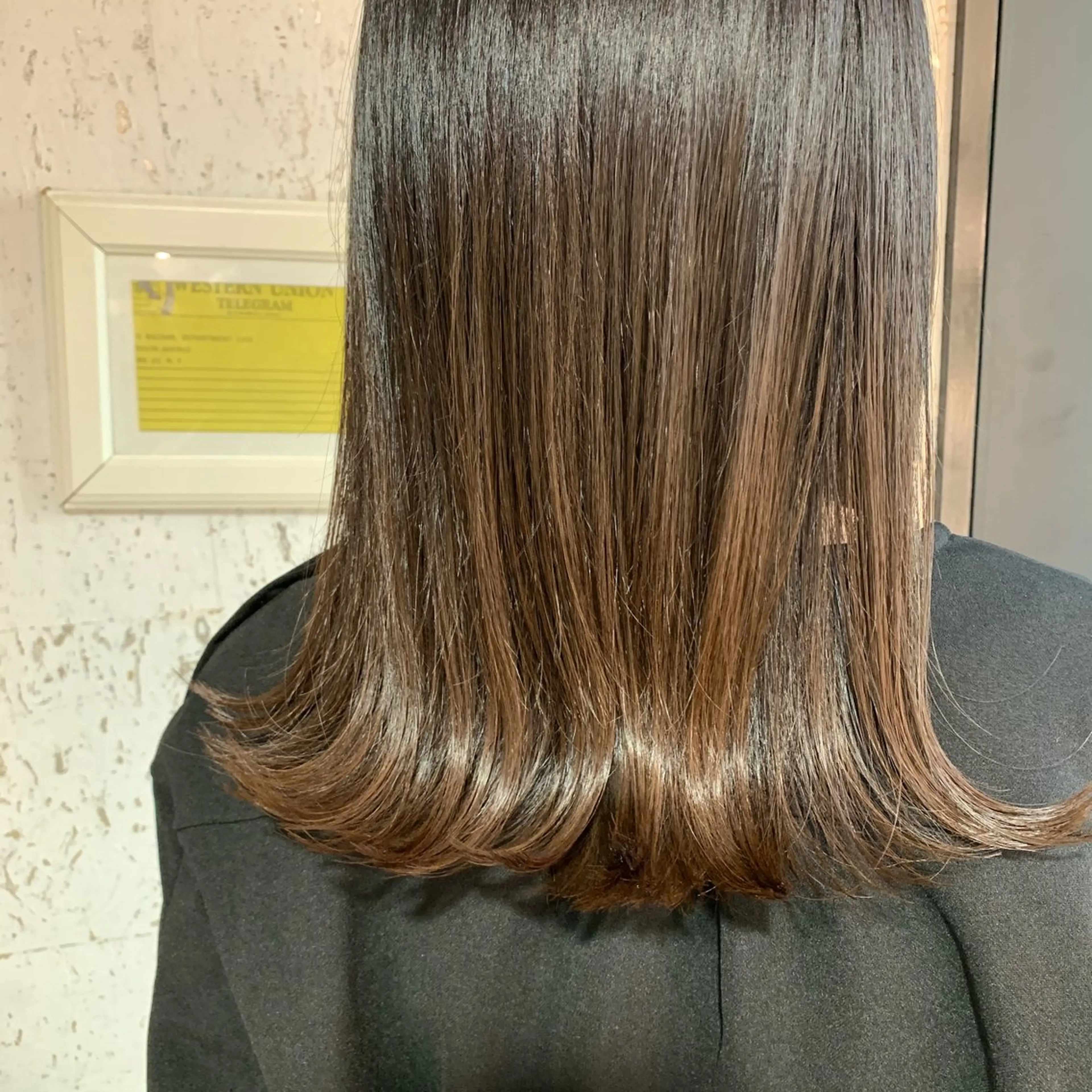 セミロング カラー stylist/ボブ ことの/韓国レイヤーのヘアスタイル