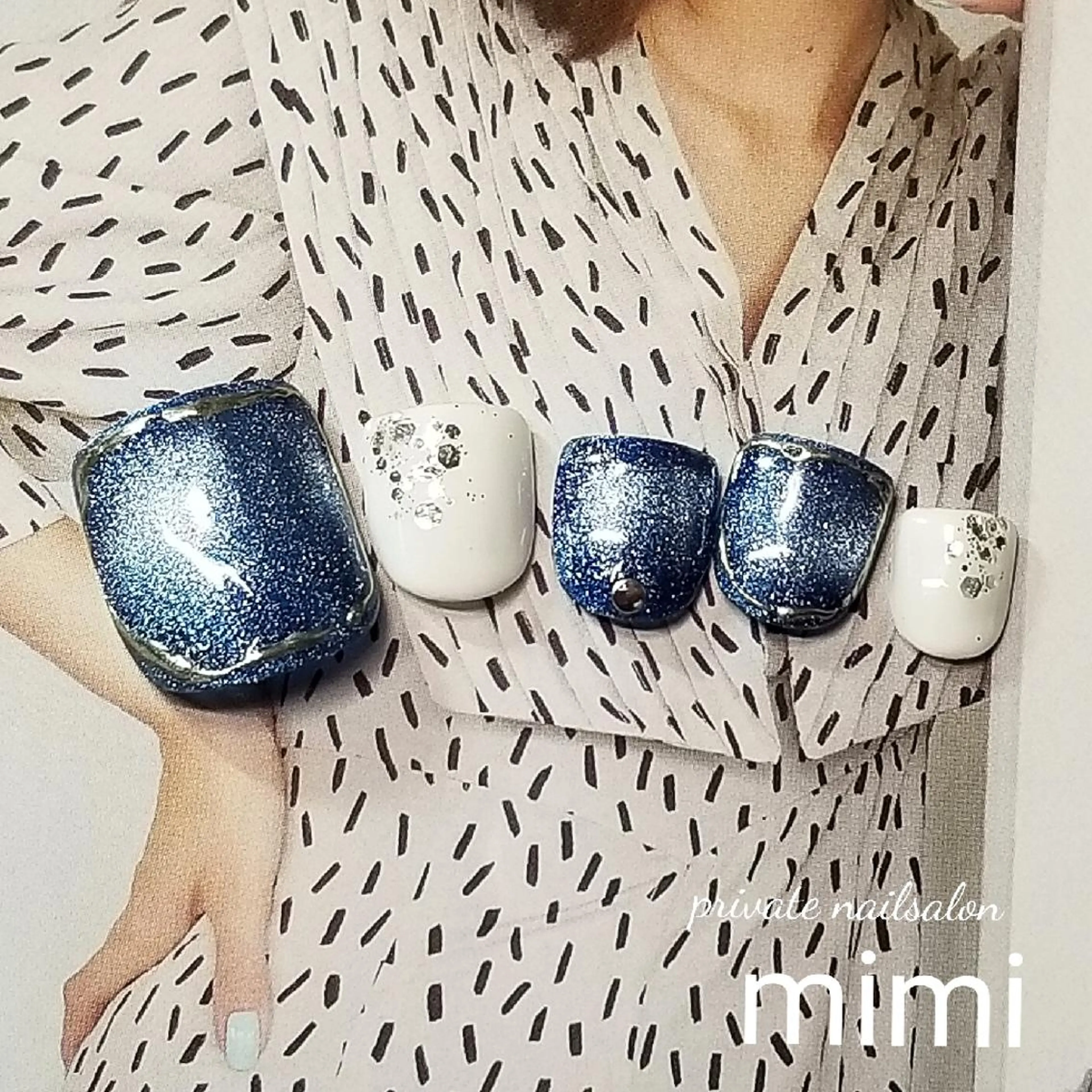 ネイル マグネットネイル フットネイル 博多ネイル ｍｉｍｉのネイルデザイン