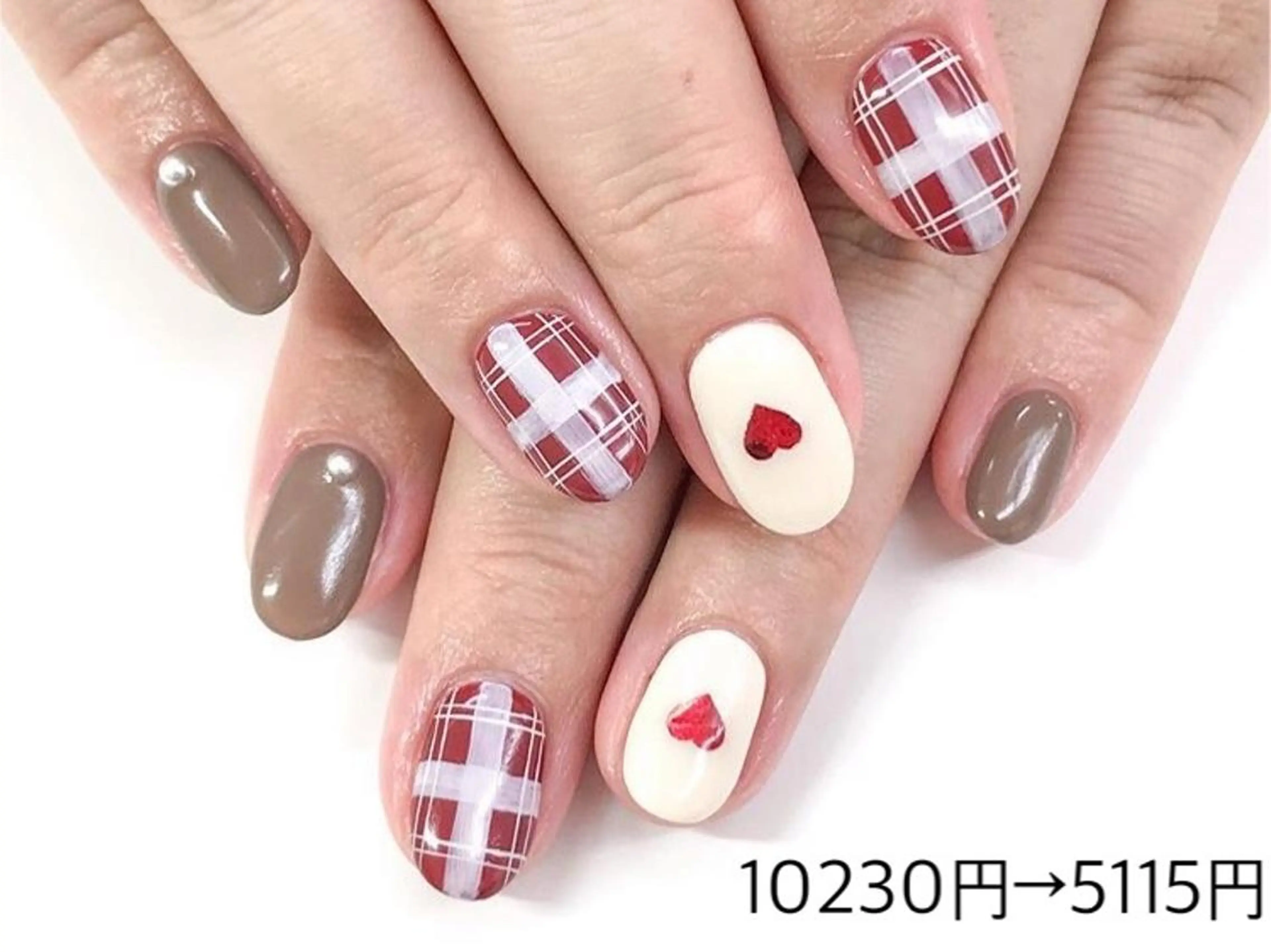 ネイル ネイルR新百合ヶ丘店所属・ネイルR 新百合ヶ丘のネイルデザイン