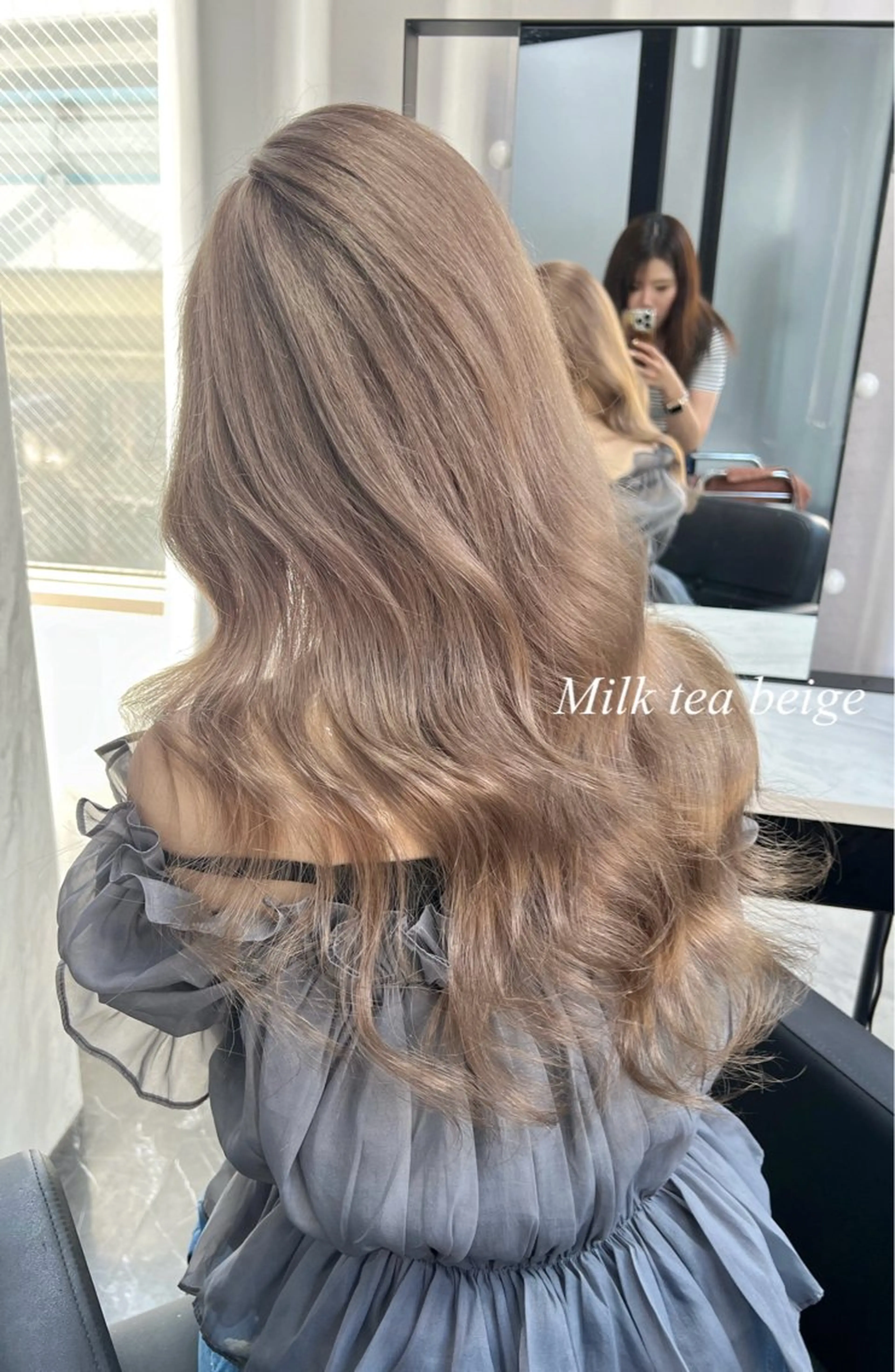 ロング カラー シールエクステ ハイトーンカラー エクステ ヘアカラー シールエクステ特化 ハイトーン、NANAのヘアスタイル