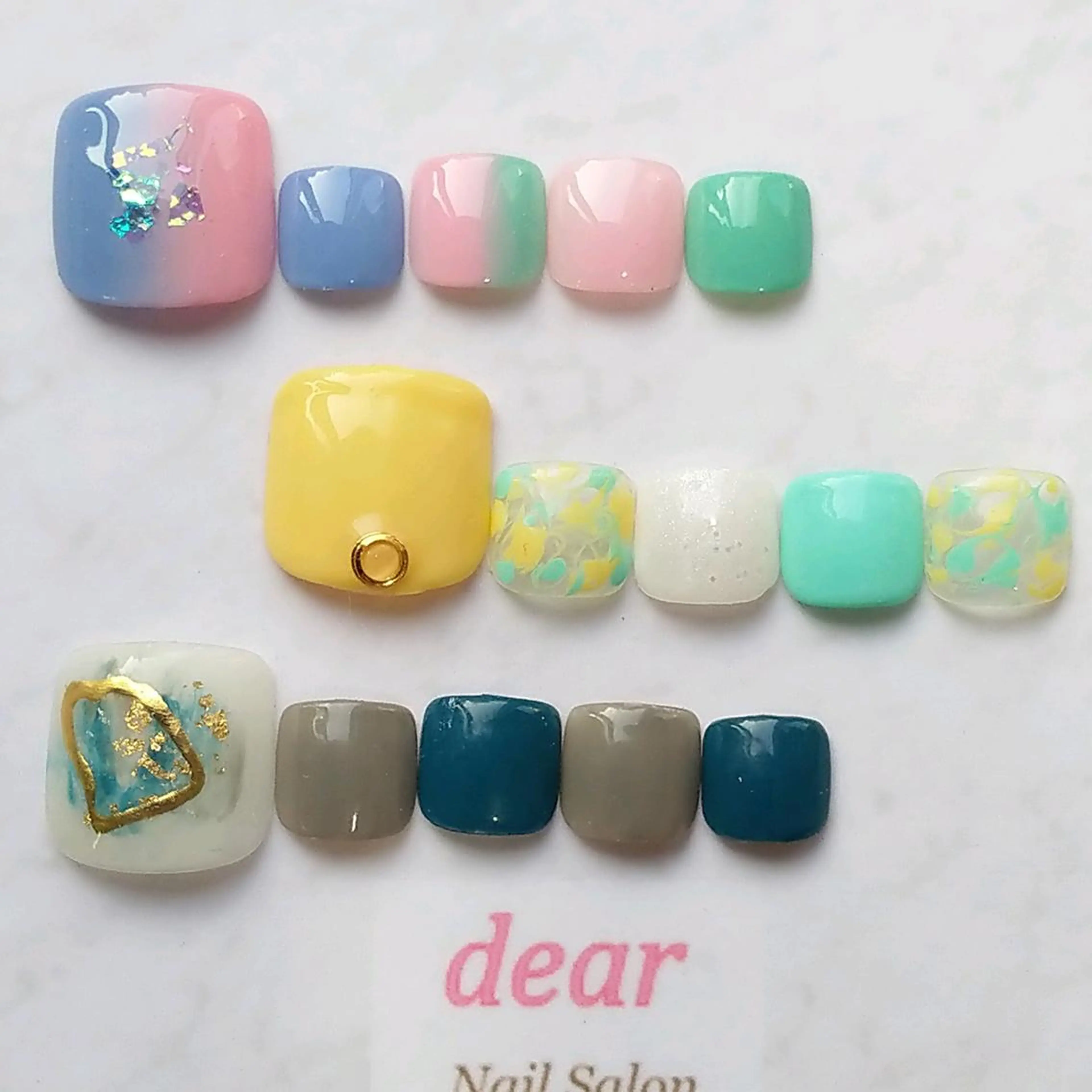 ネイル エルネイル アシスタントのネイルデザイン