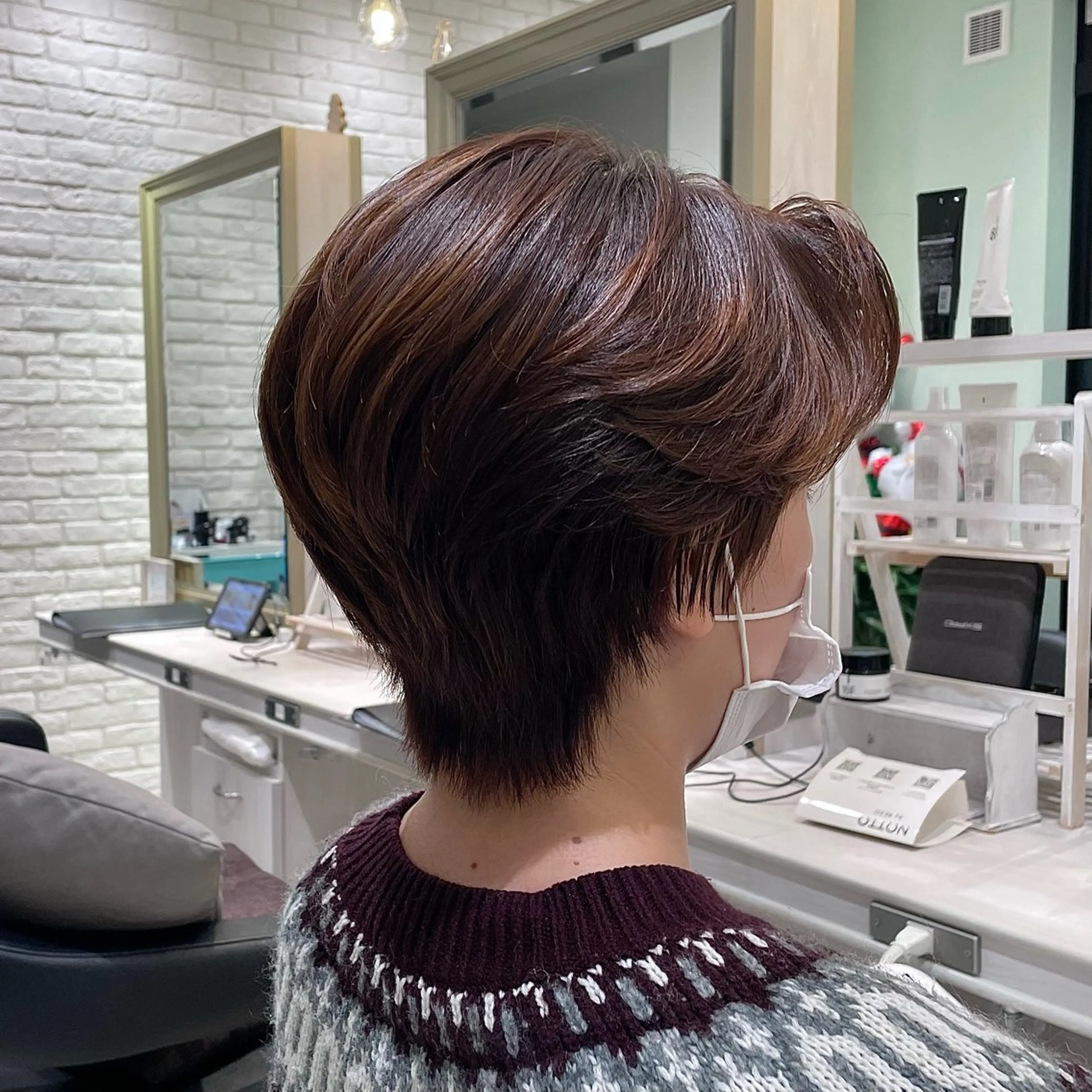 ショート パーマ ヘアアレンジ メンズ パク・ボミン小野リエ 韓国ハーフ🦊のヘアスタイル