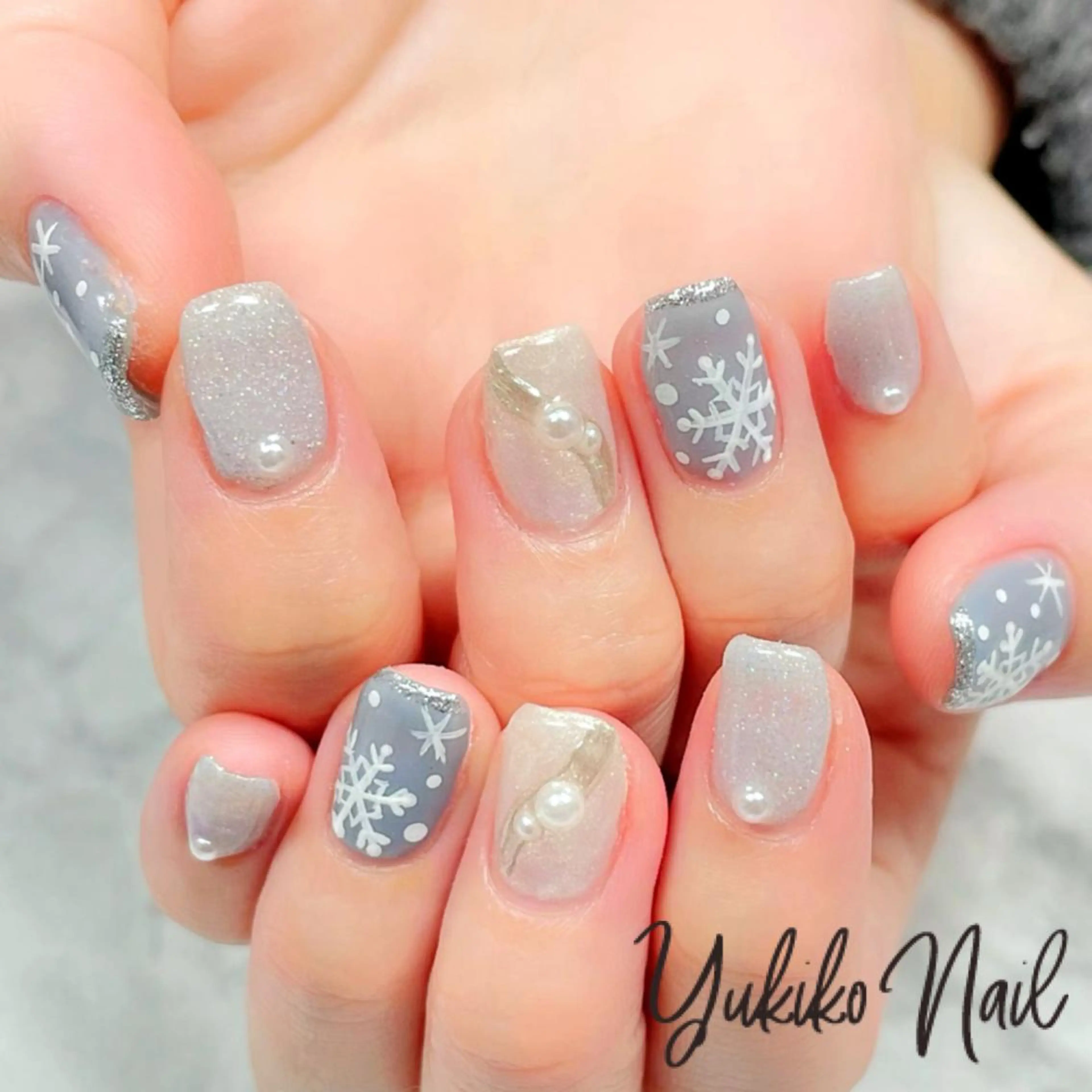 ネイル ミラーネイル 冬ネイル ハンドネイル ユキコ ネイルのネイルデザイン