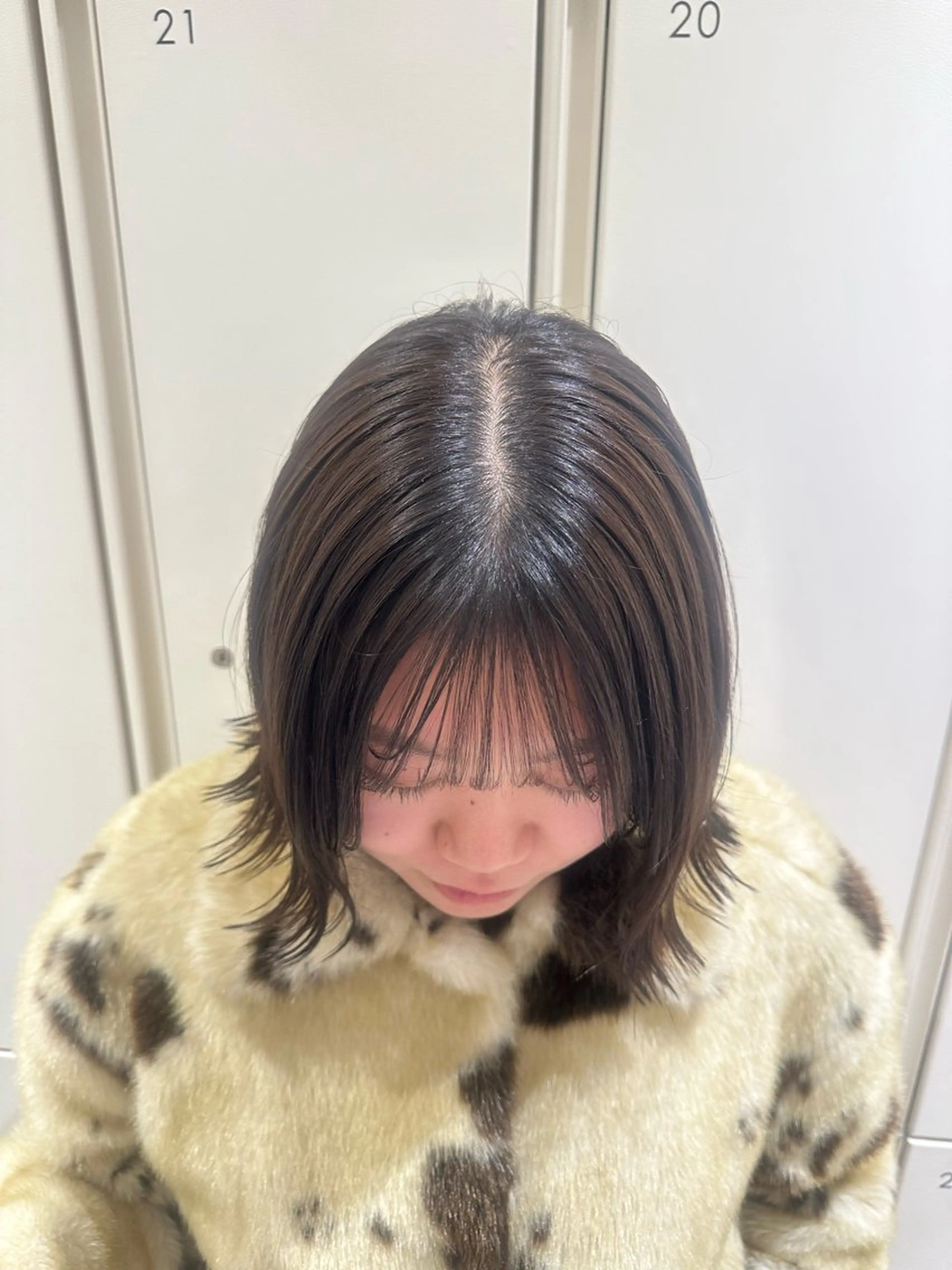 ショート カラー ヘアアレンジ タイトボブ個性派カラ ーAKANEのヘアスタイル